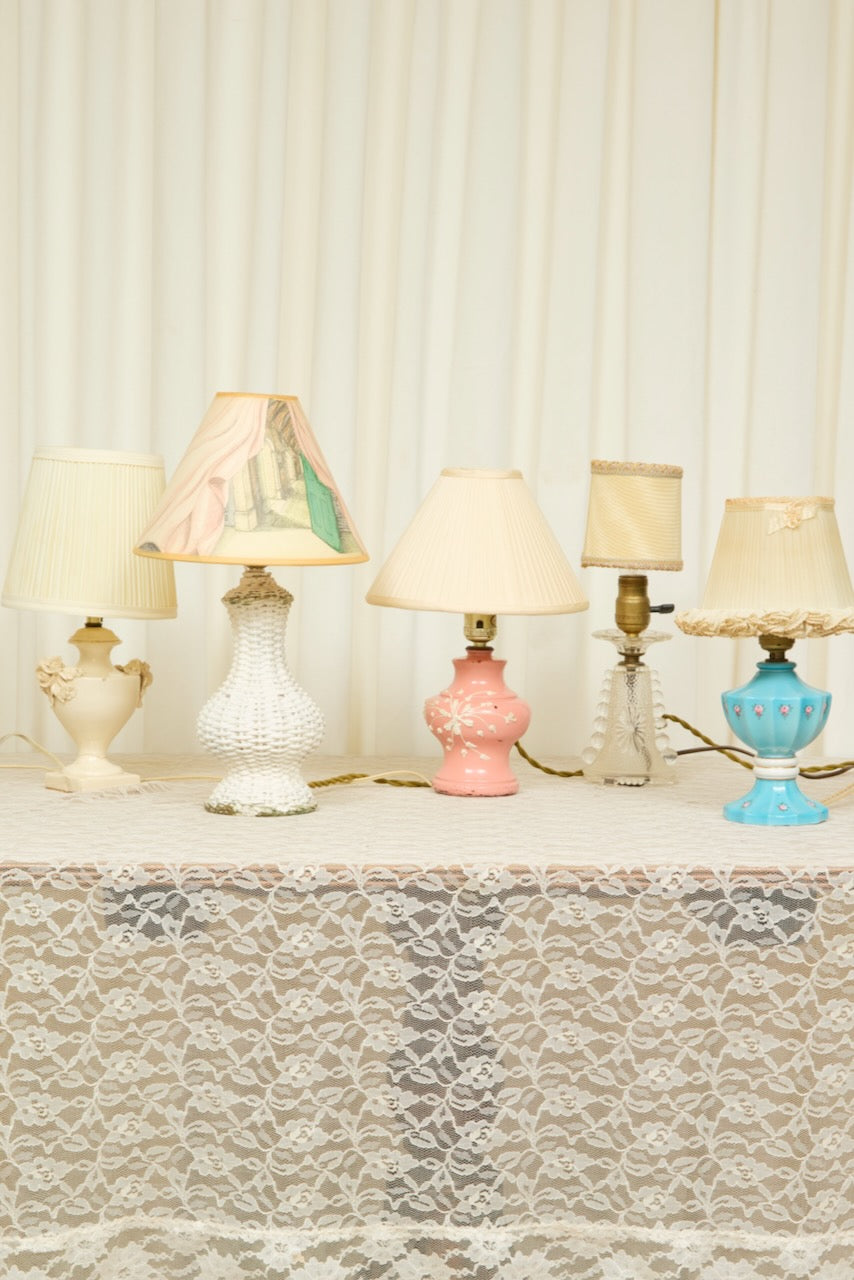 Vintage Floral Urn Lamps Set/2