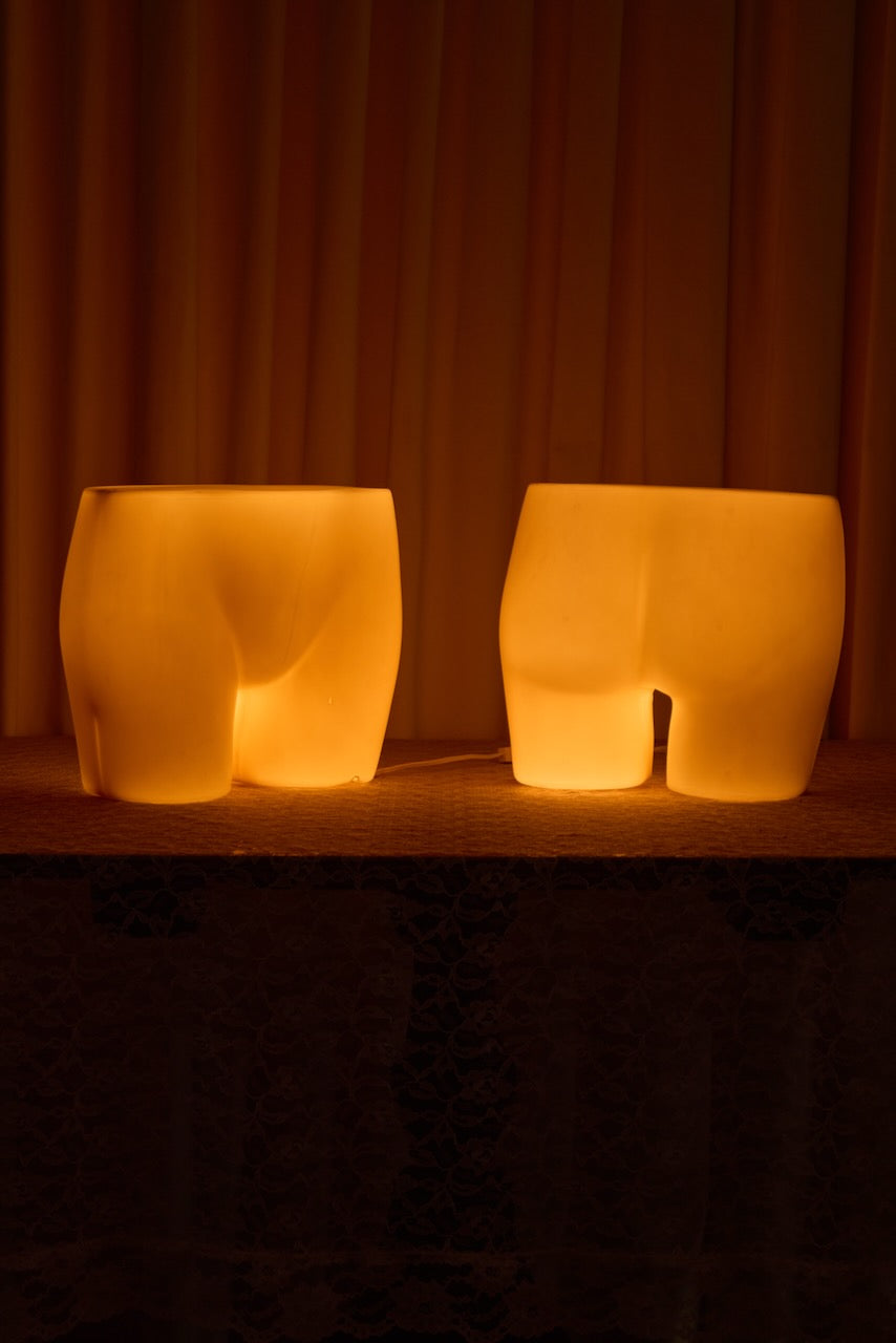 Vintage Blowmold Butt Lamp