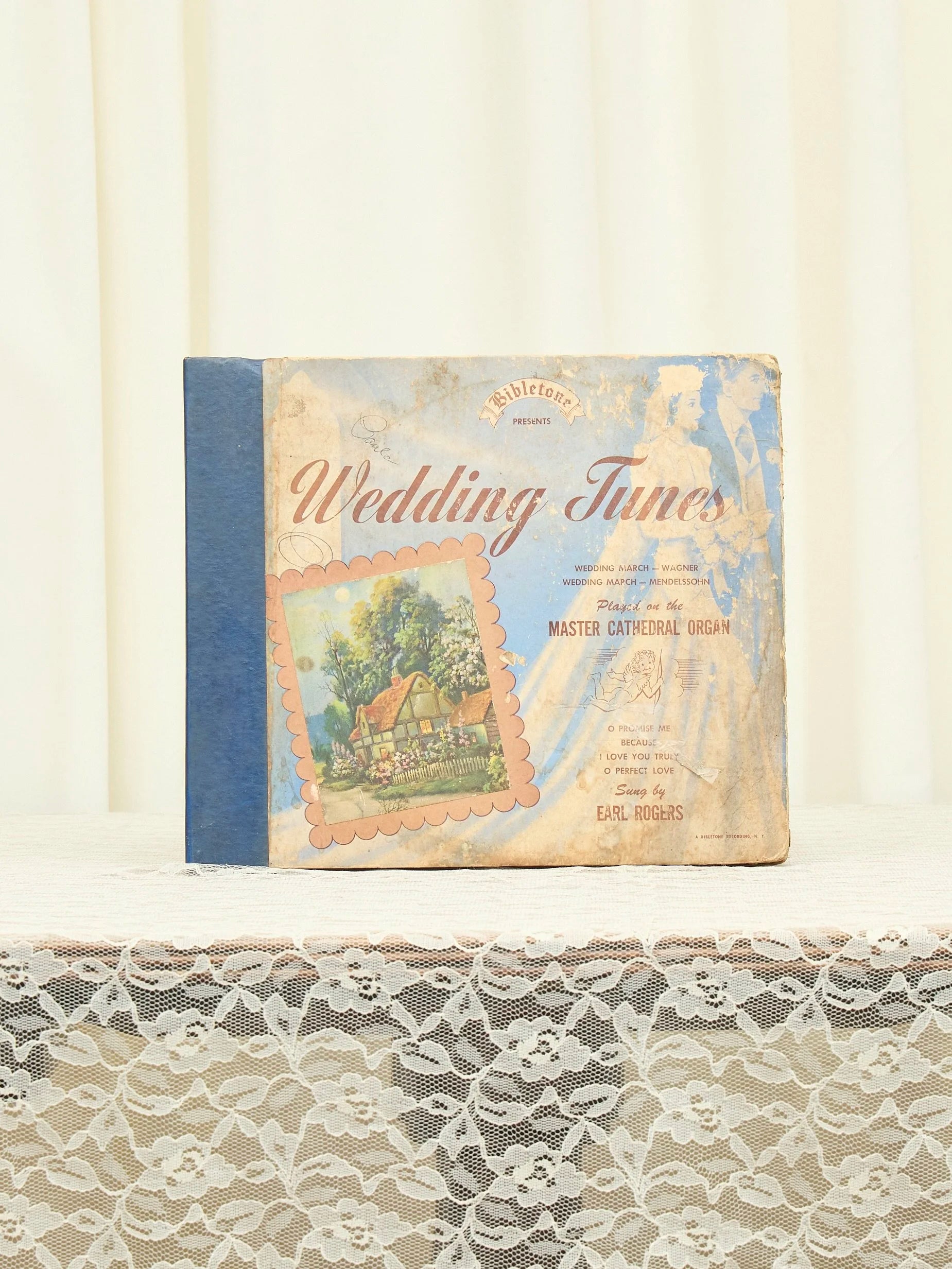 Vintage Record: Wedding Tunes