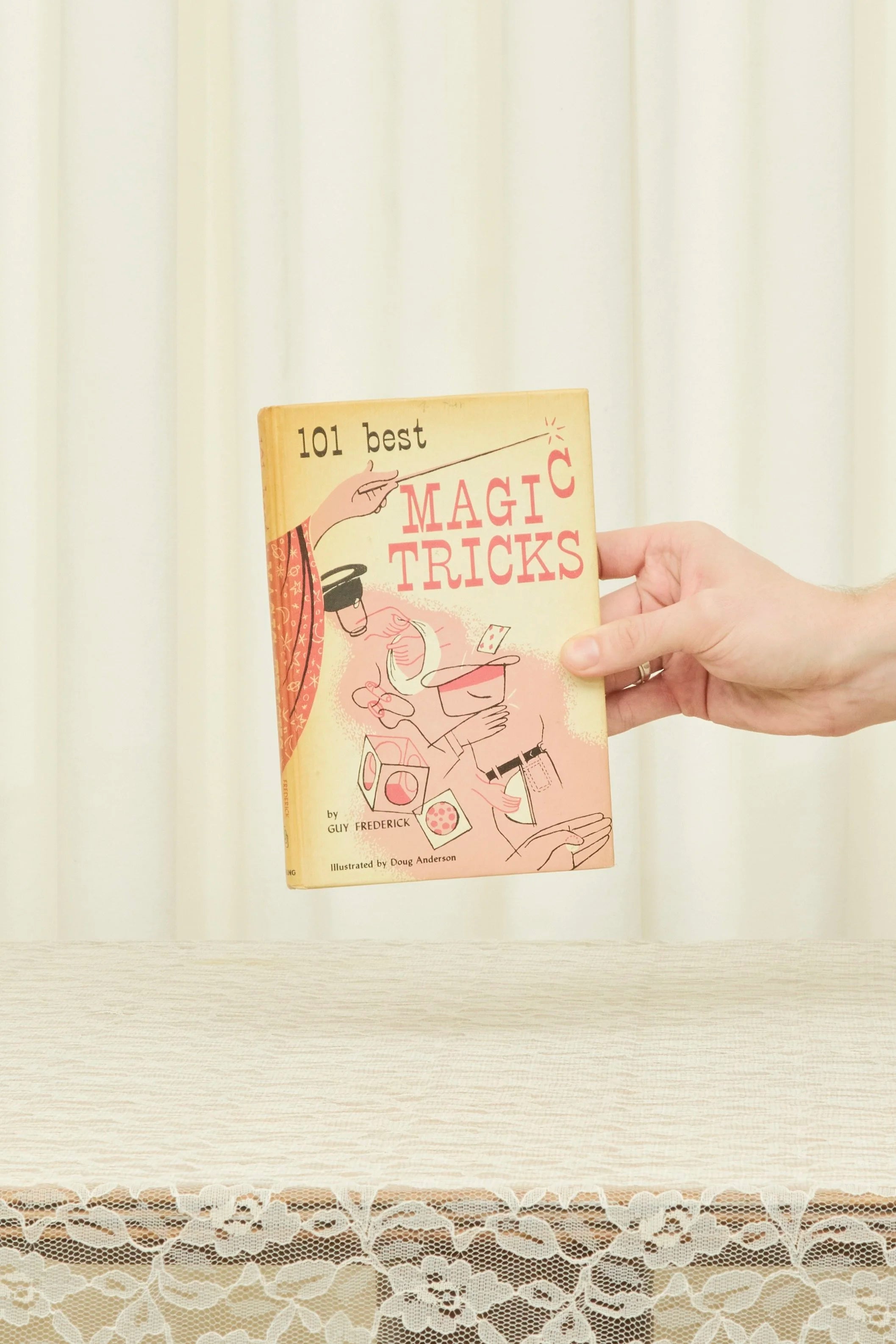 "101 Best Magic Tricks" Book (1973)