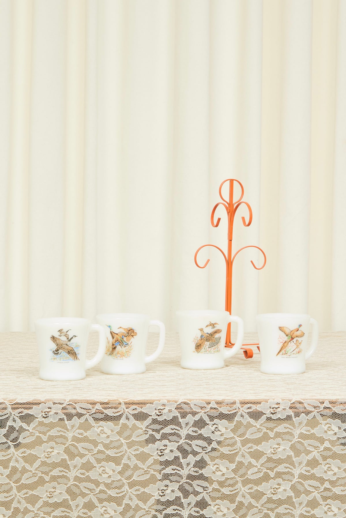 Vintage Bird Mugs/Holder Set/4