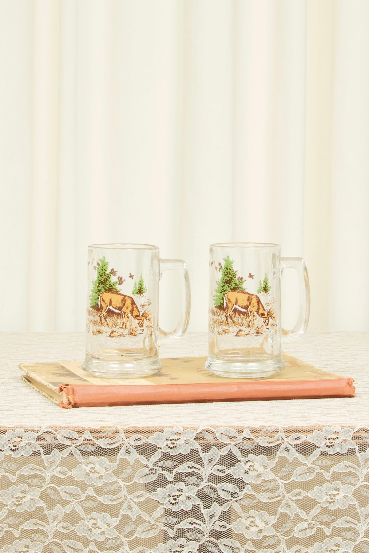 Vintage Buck Mugs Set/2