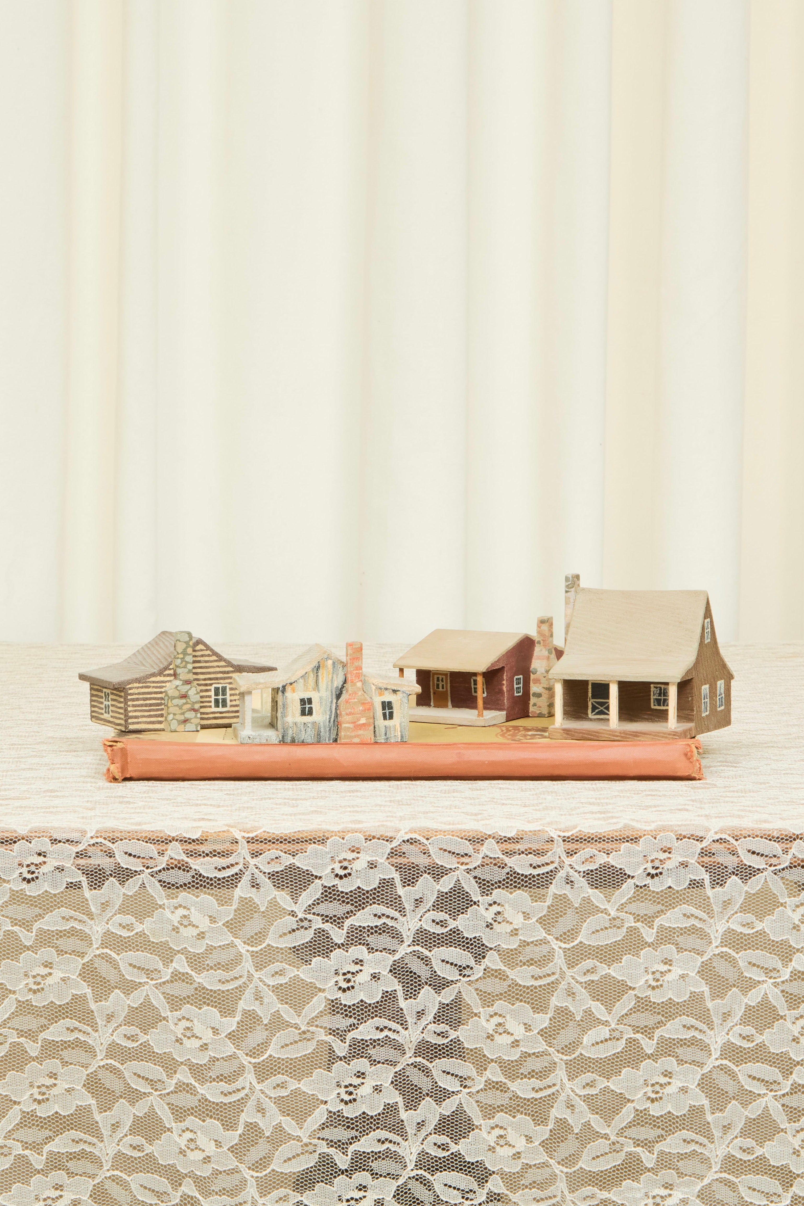 Vintage Wood Cabin Village Set/4