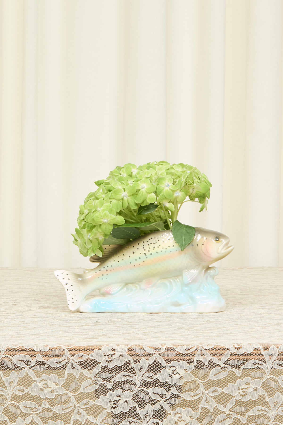 Vintage Rainbow Trout Vase/Penholder