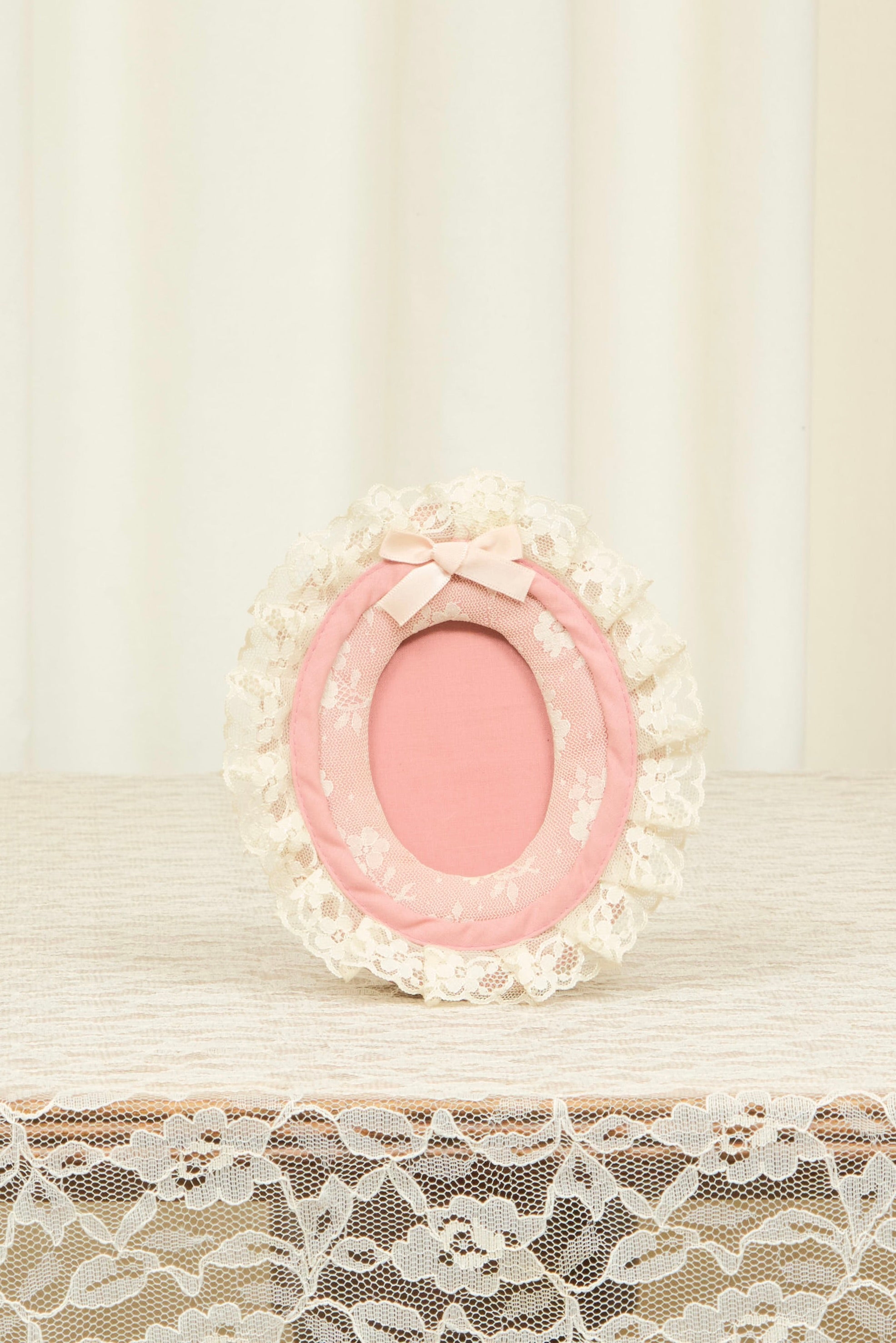 Vintage Lace Picture Frame
