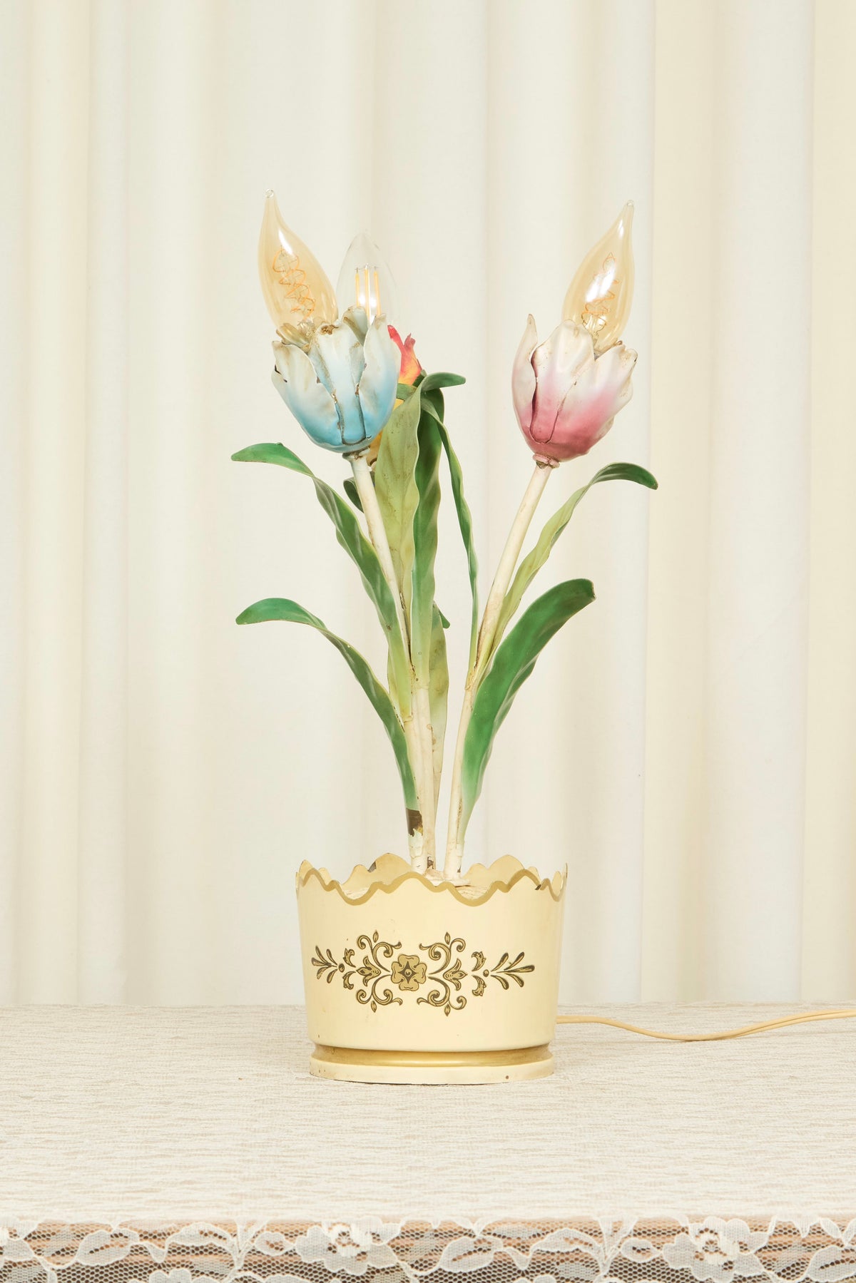 Vintage Metal Tulip Lamp