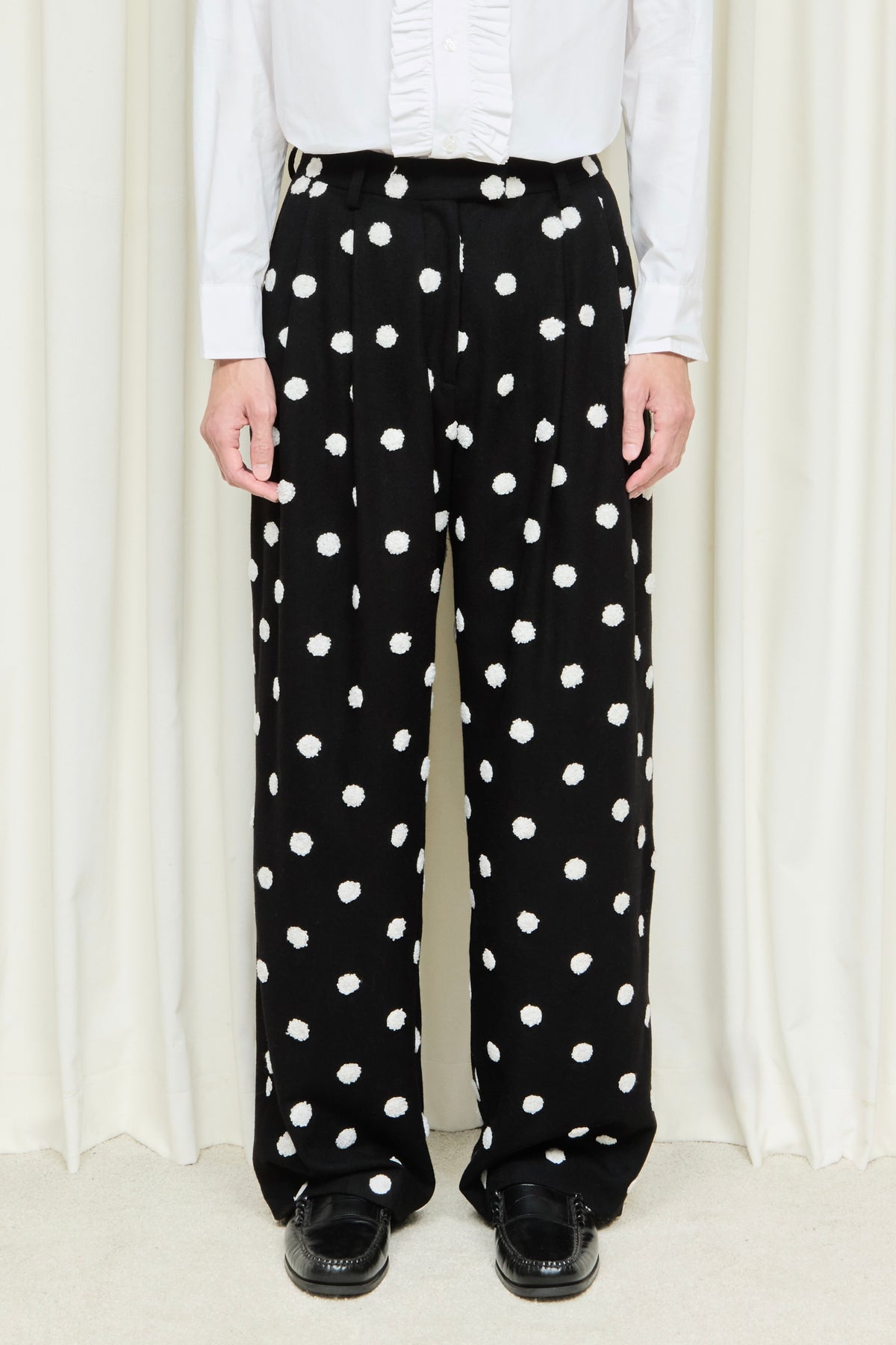 Eddie Raised Polkadot Pleated Trouser