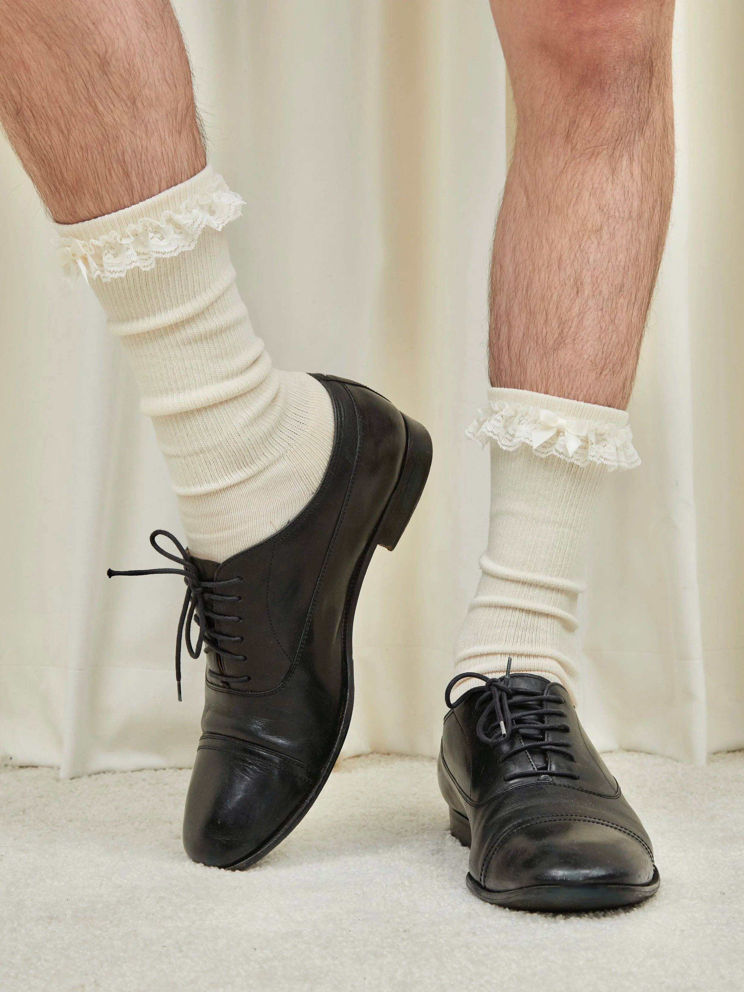 Bobby Lace Trim House Socks