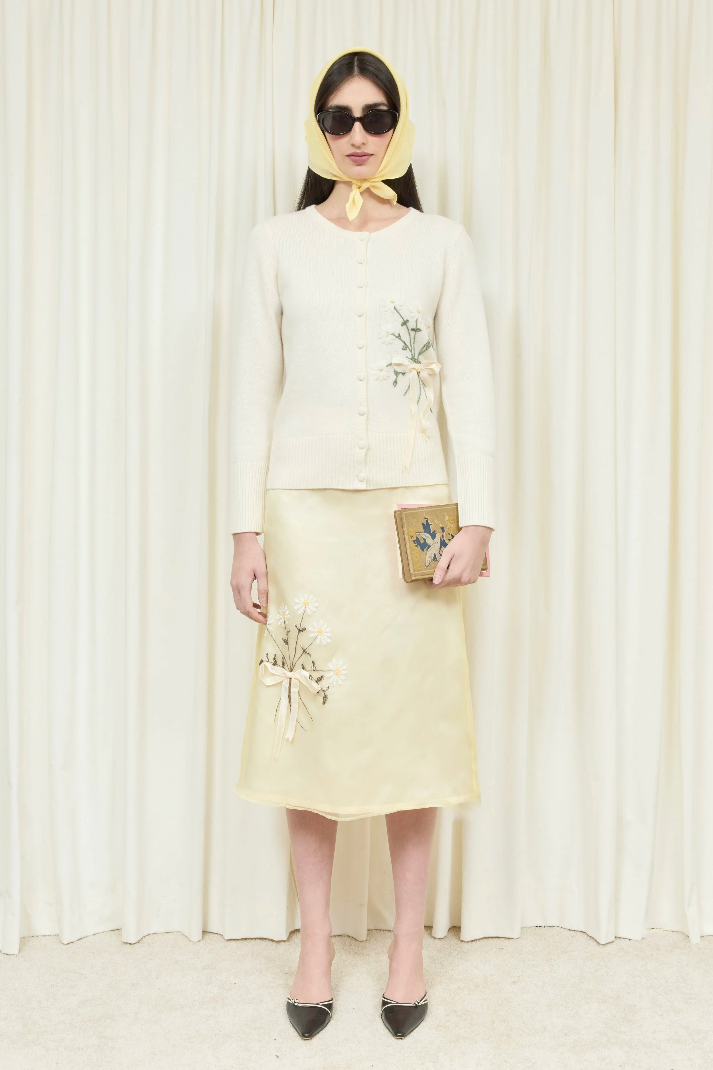 Gladys Daisy Embroidered Cardigan