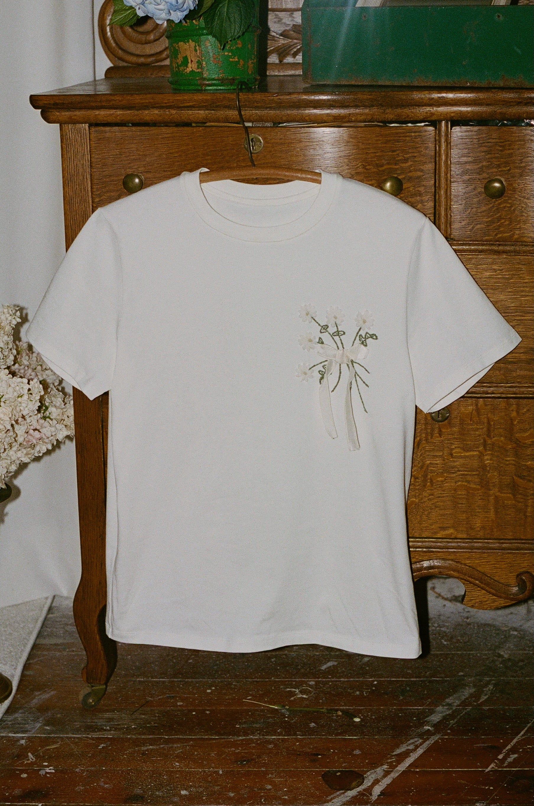Arnold Daisy Bouquet Tee