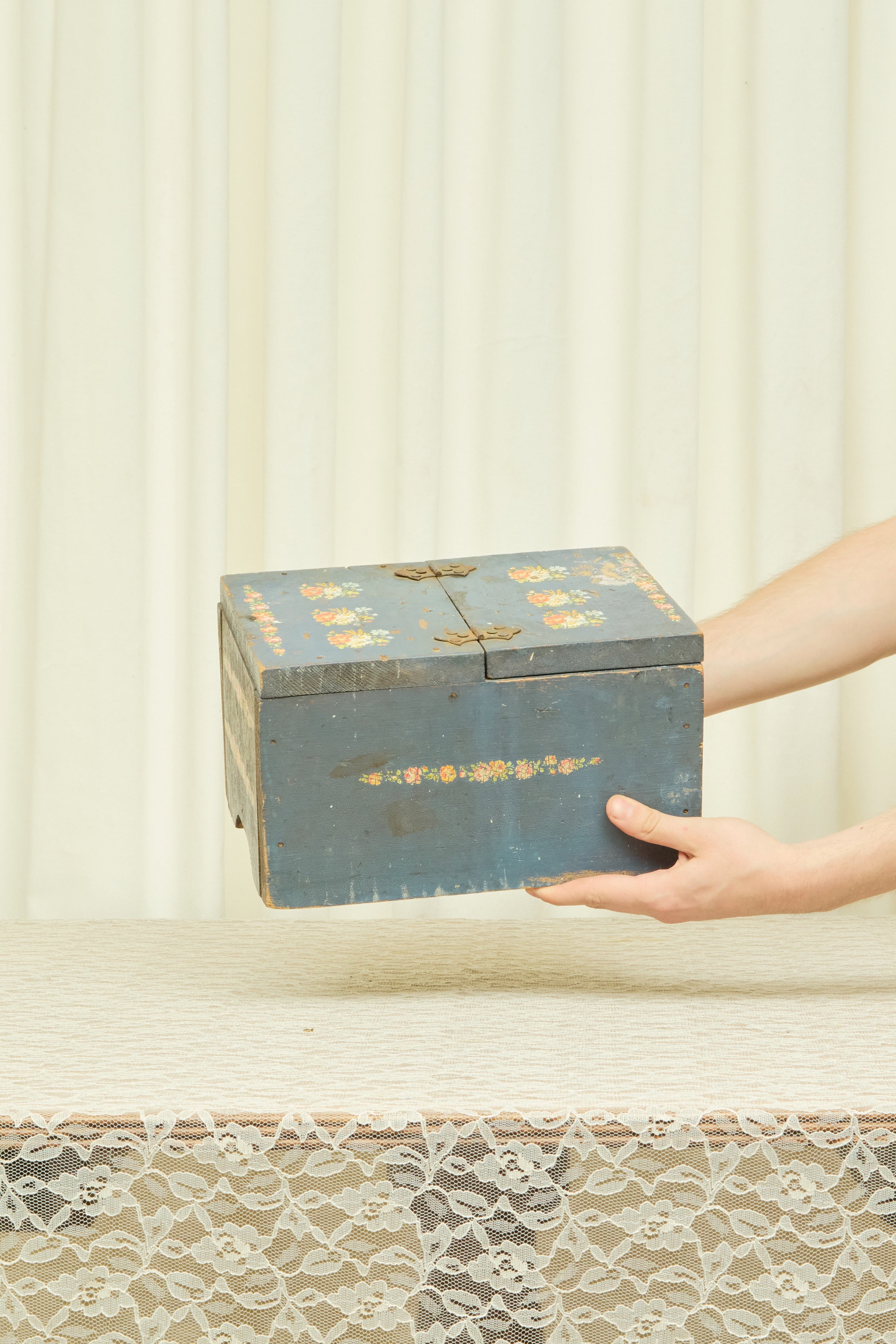 Vintage Floral Box