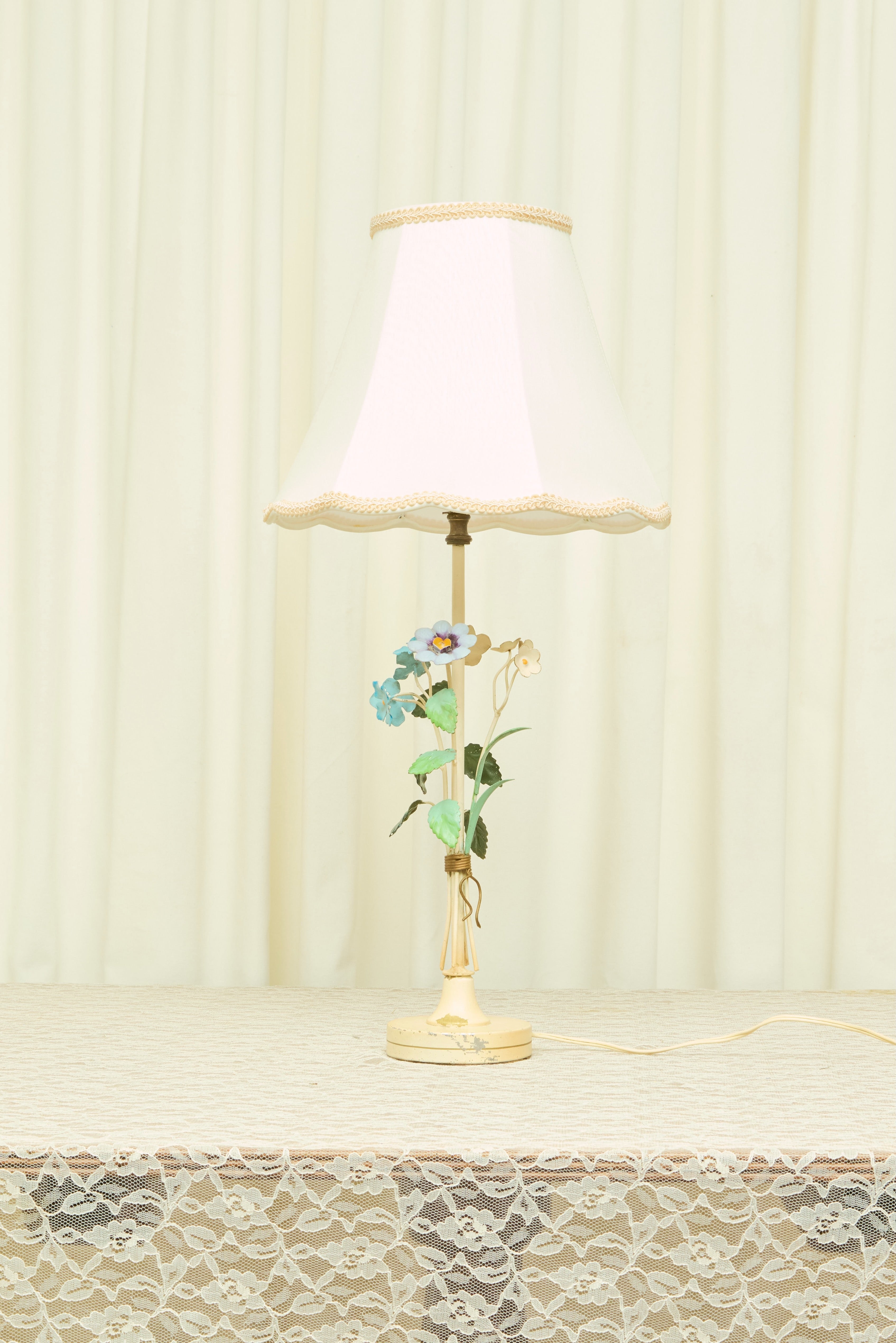 Vintage Metal Floral Lamp w/ Shade
