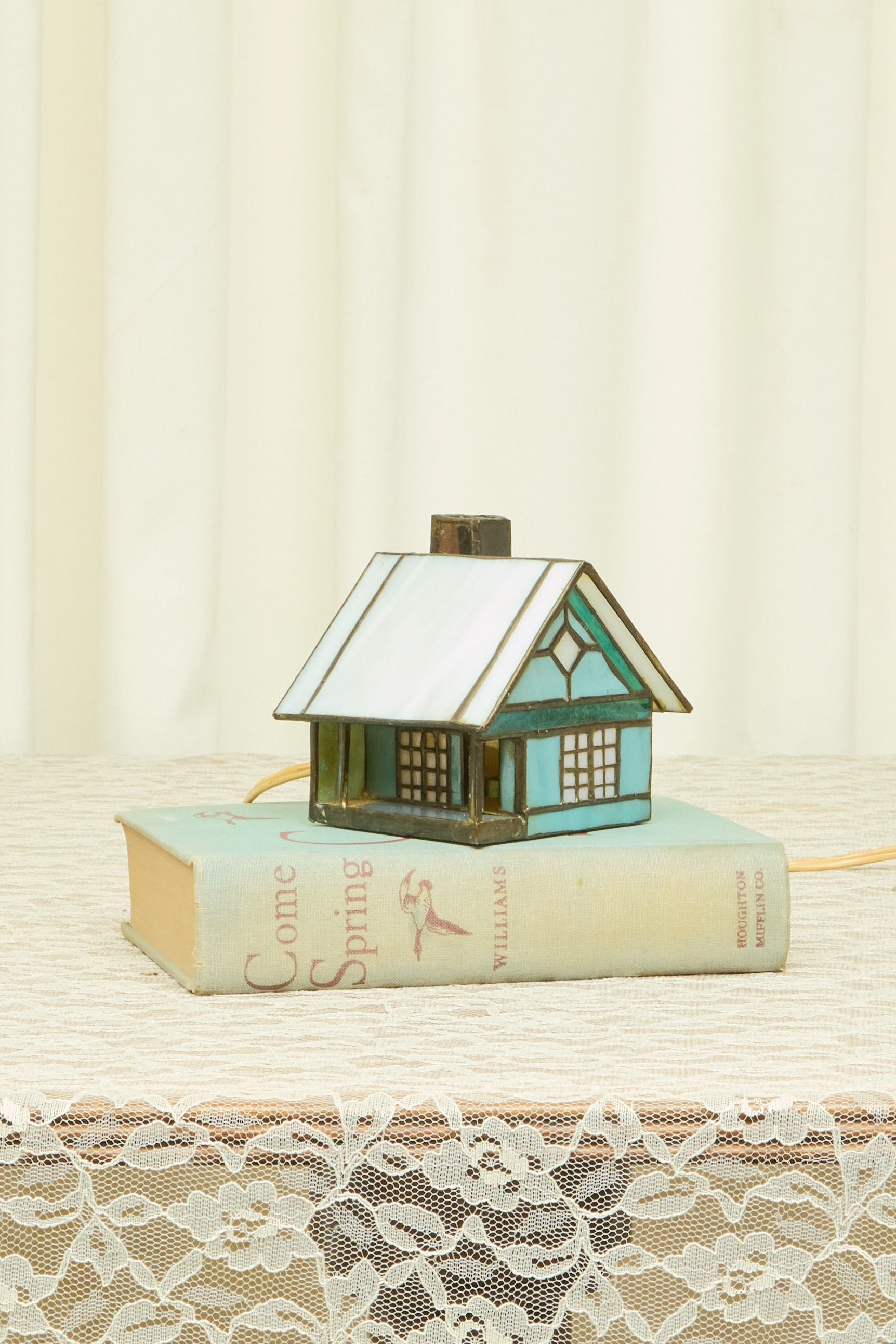 Vintage Stained Glass Mini House Lamp