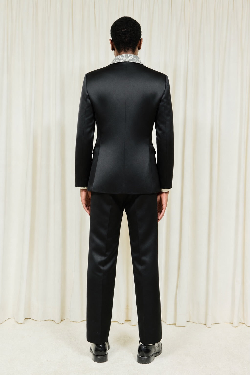 Wesley Lace Lapel Tuxedo Blazer