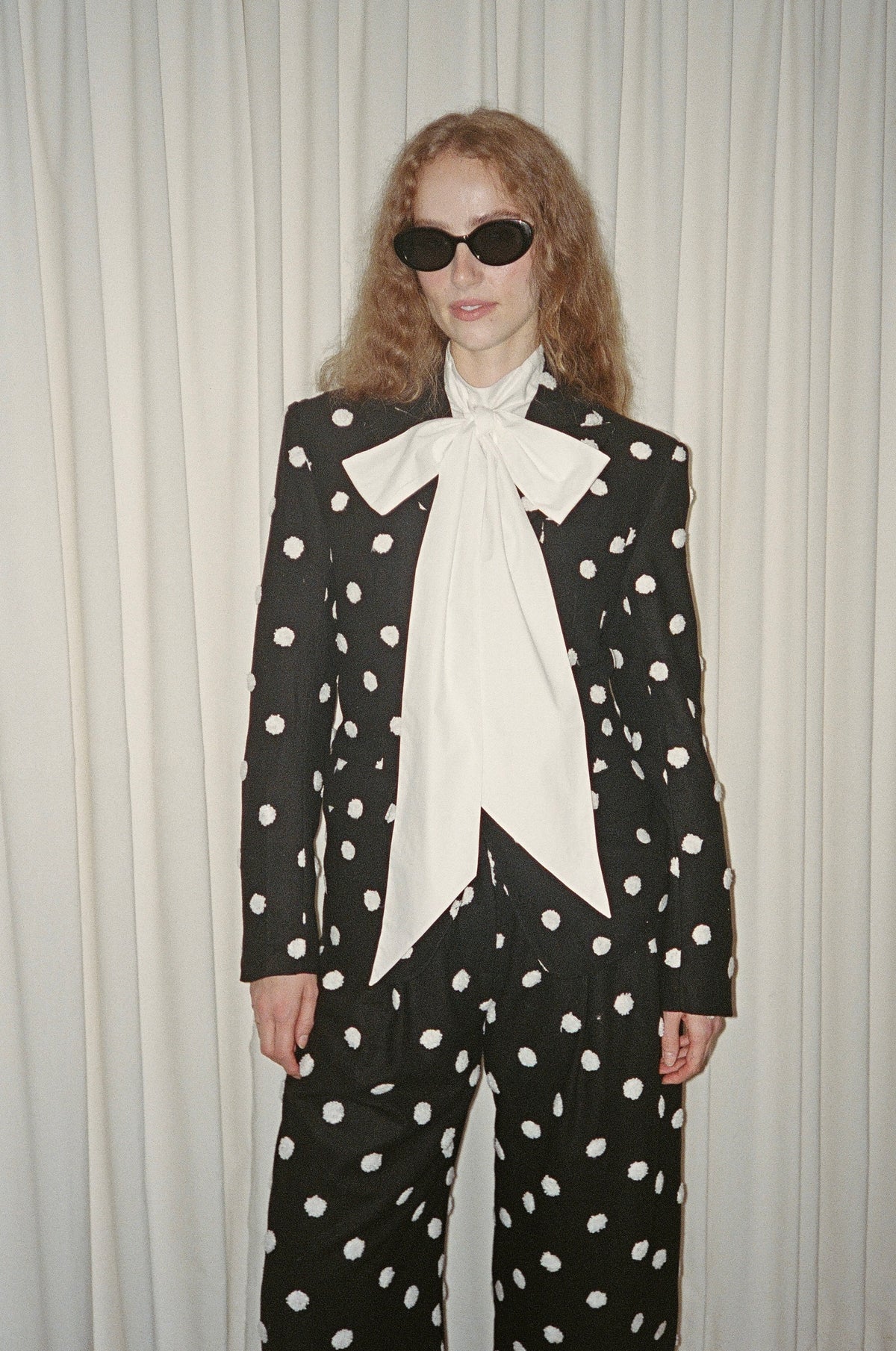 Eddie Raised Polkadot Pleated Trouser