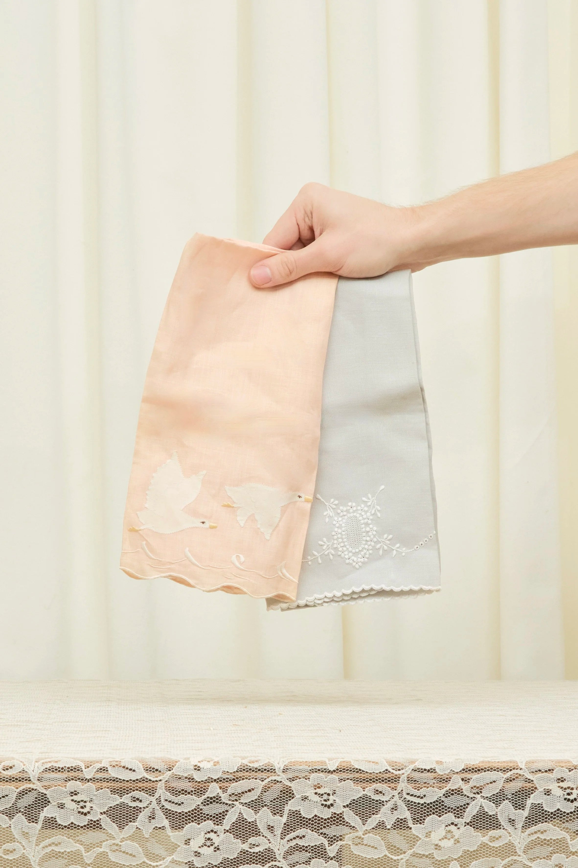 Vintage Embroidered Tea Towel Set/2