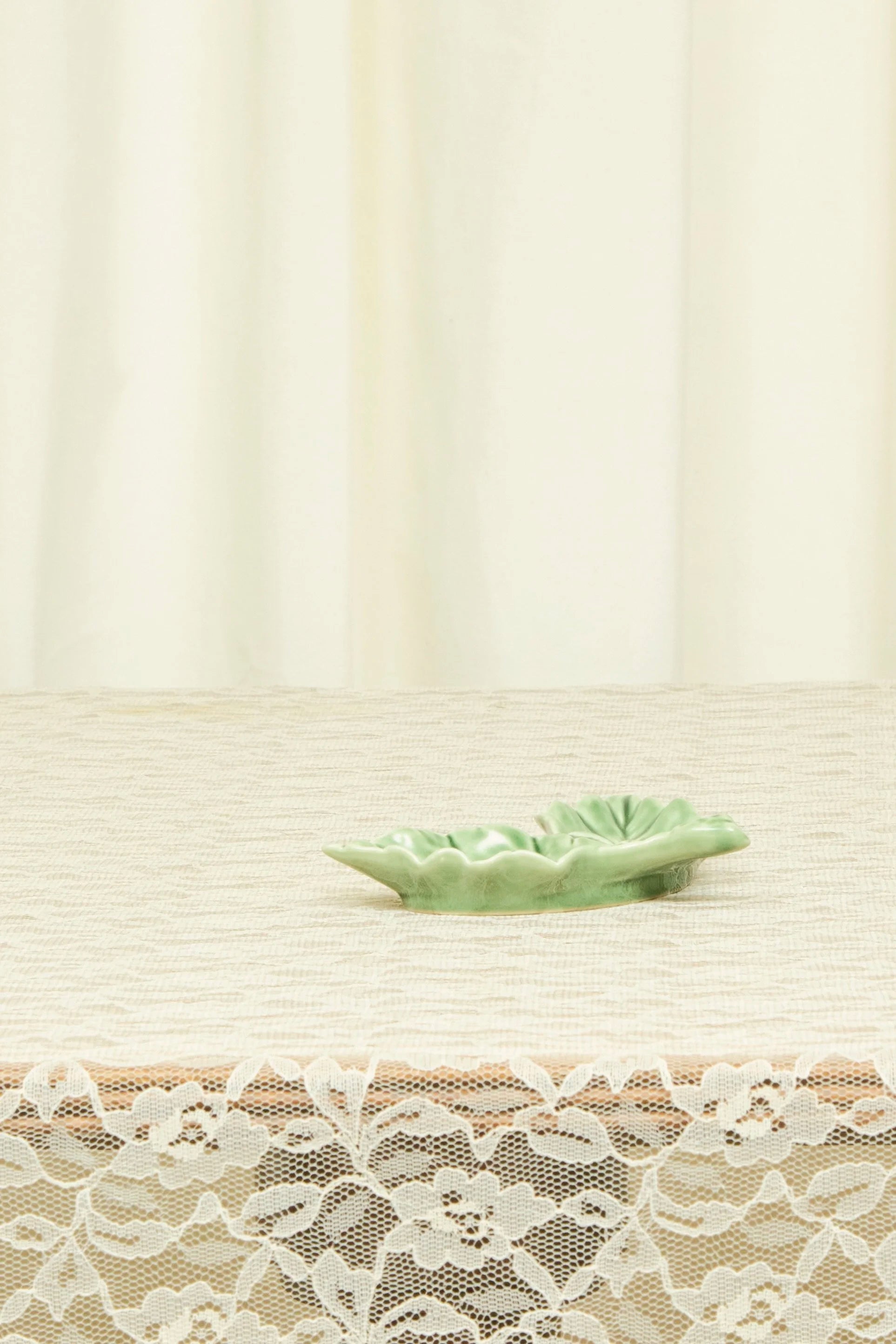 Vintage Majolica Leaf Ring Dish