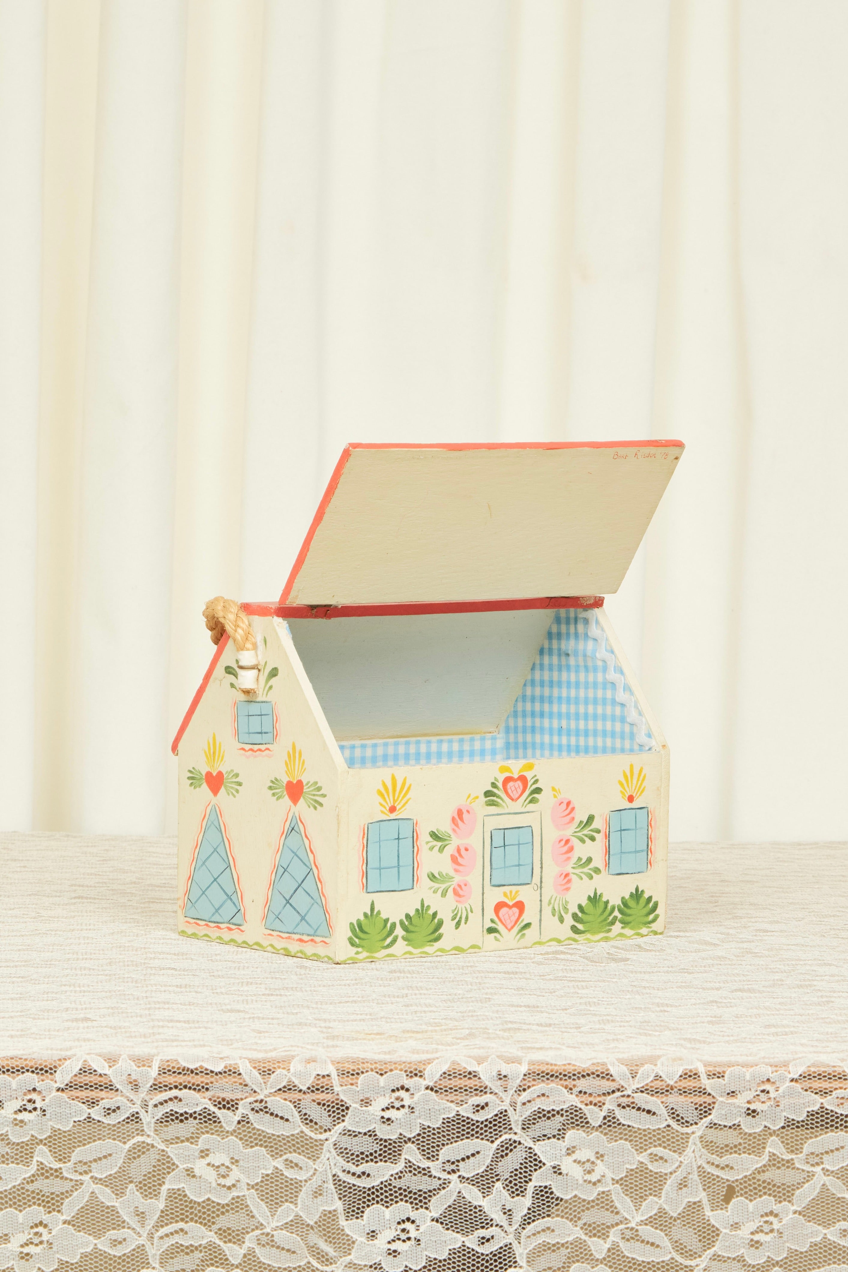 Vintage Painted House Box/Bag