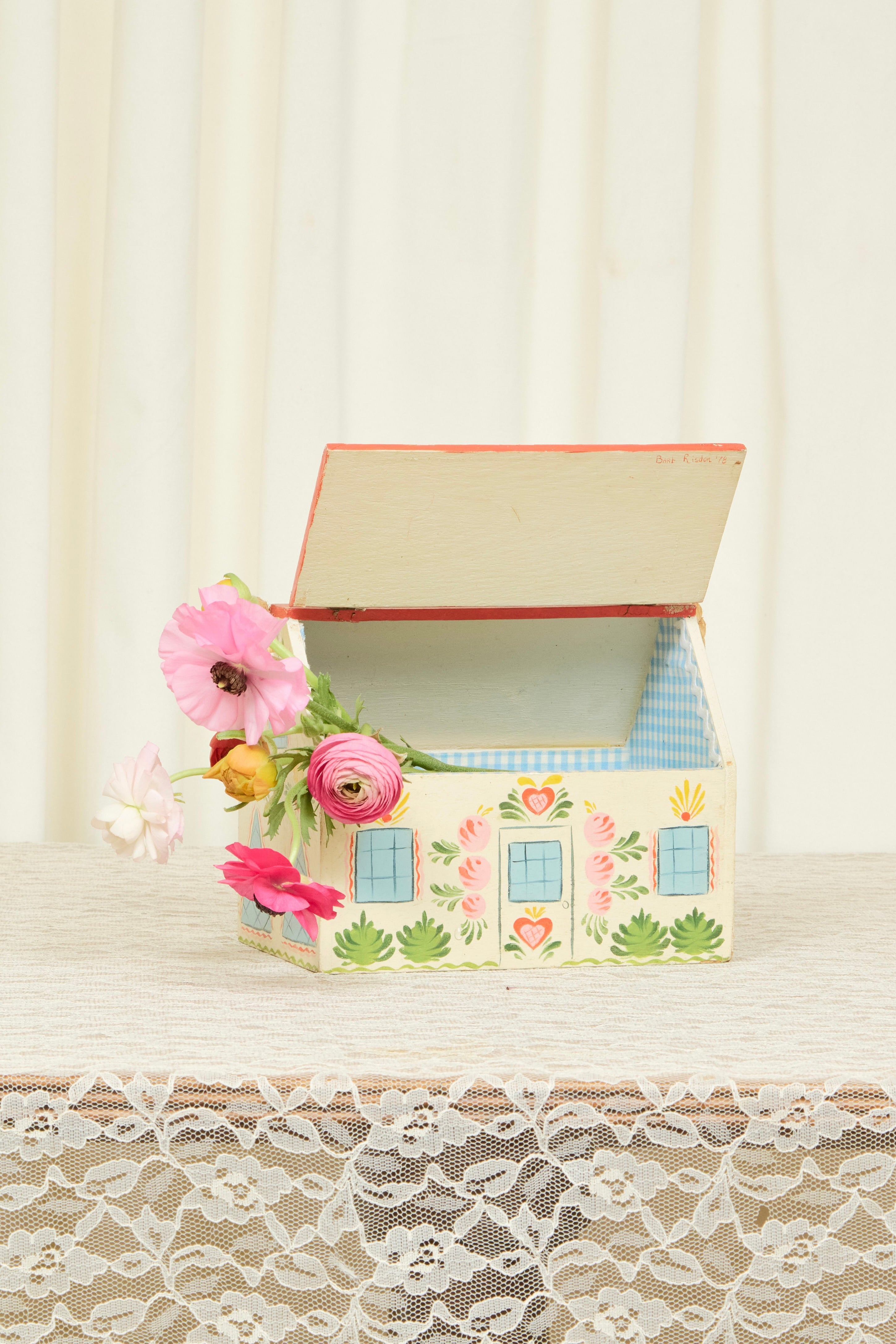 Vintage Painted House Box/Bag