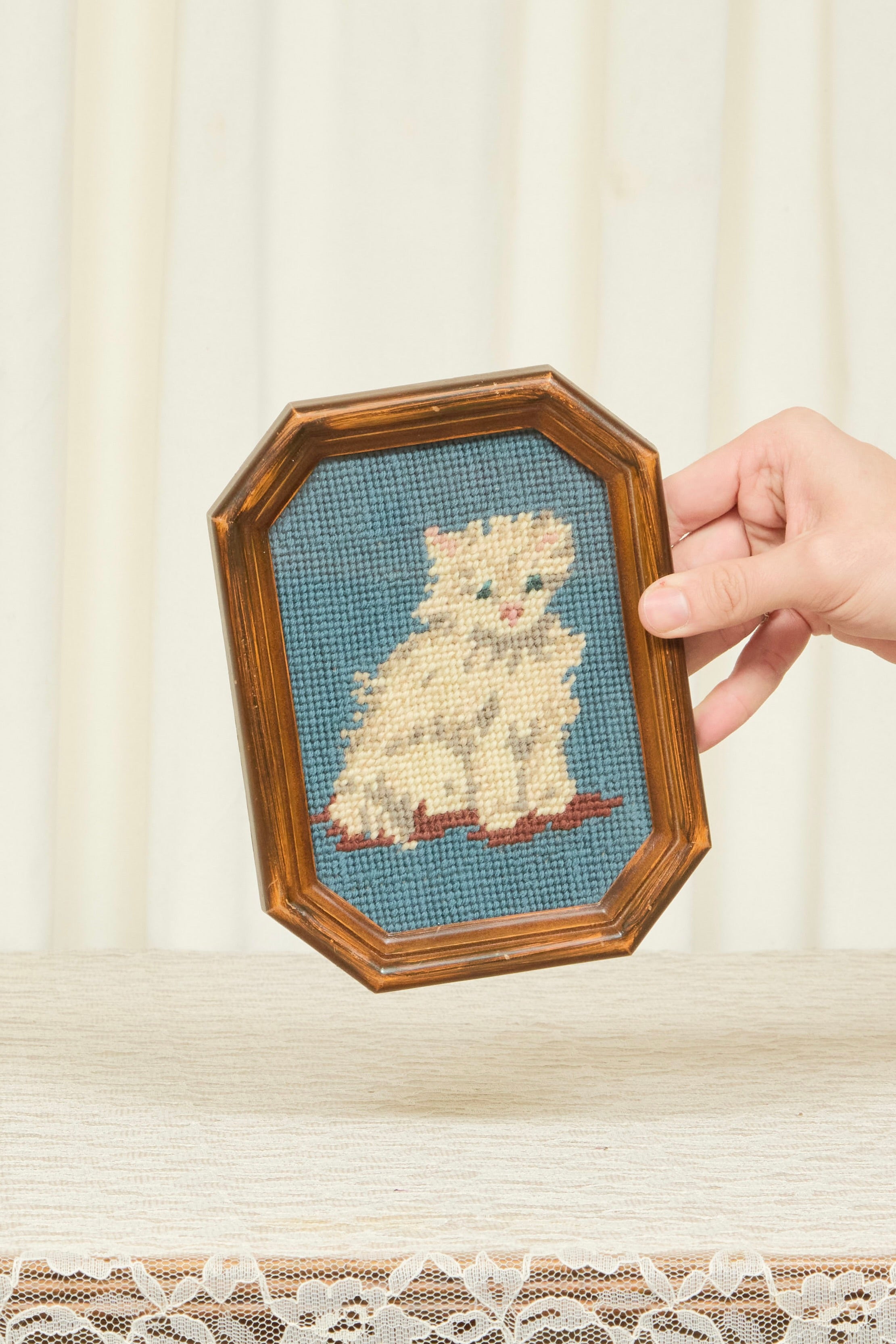 Vintage Cat Framed Needlepoint