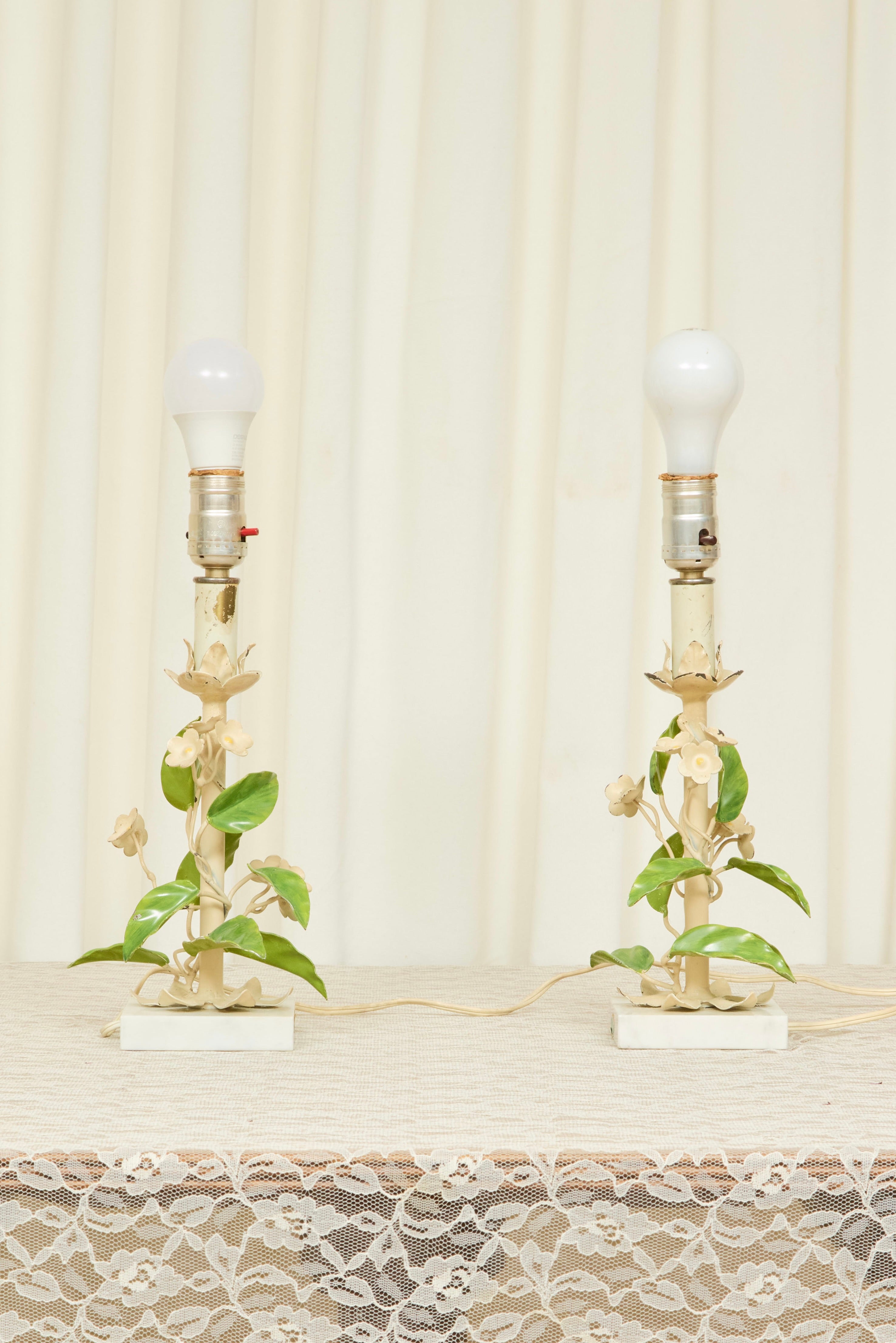 Vintage Metal Floral Lamp w/ Ruffle Shade