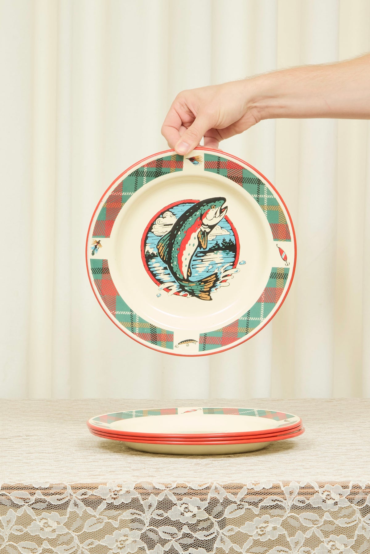 Vintage Enamel Fish Plates Set/4