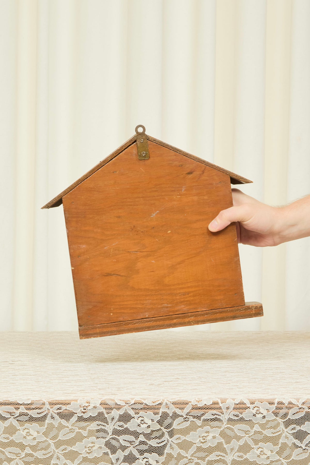 Vintage House Note Holder