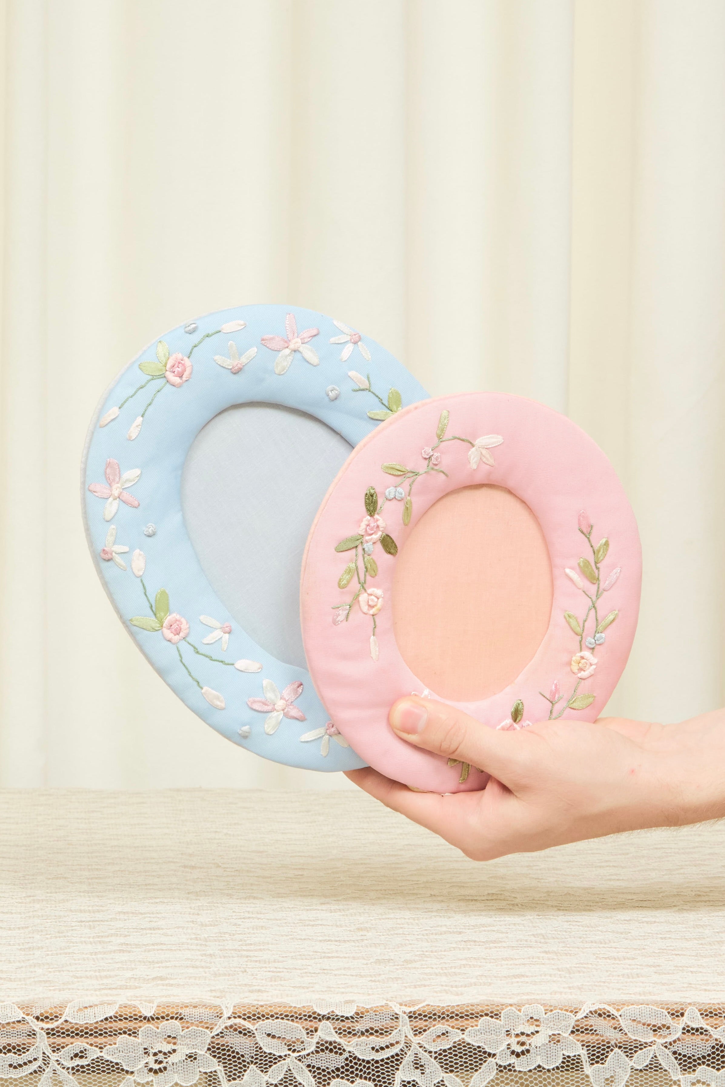 Vintage Ribbon Work Picture Frames Set/2