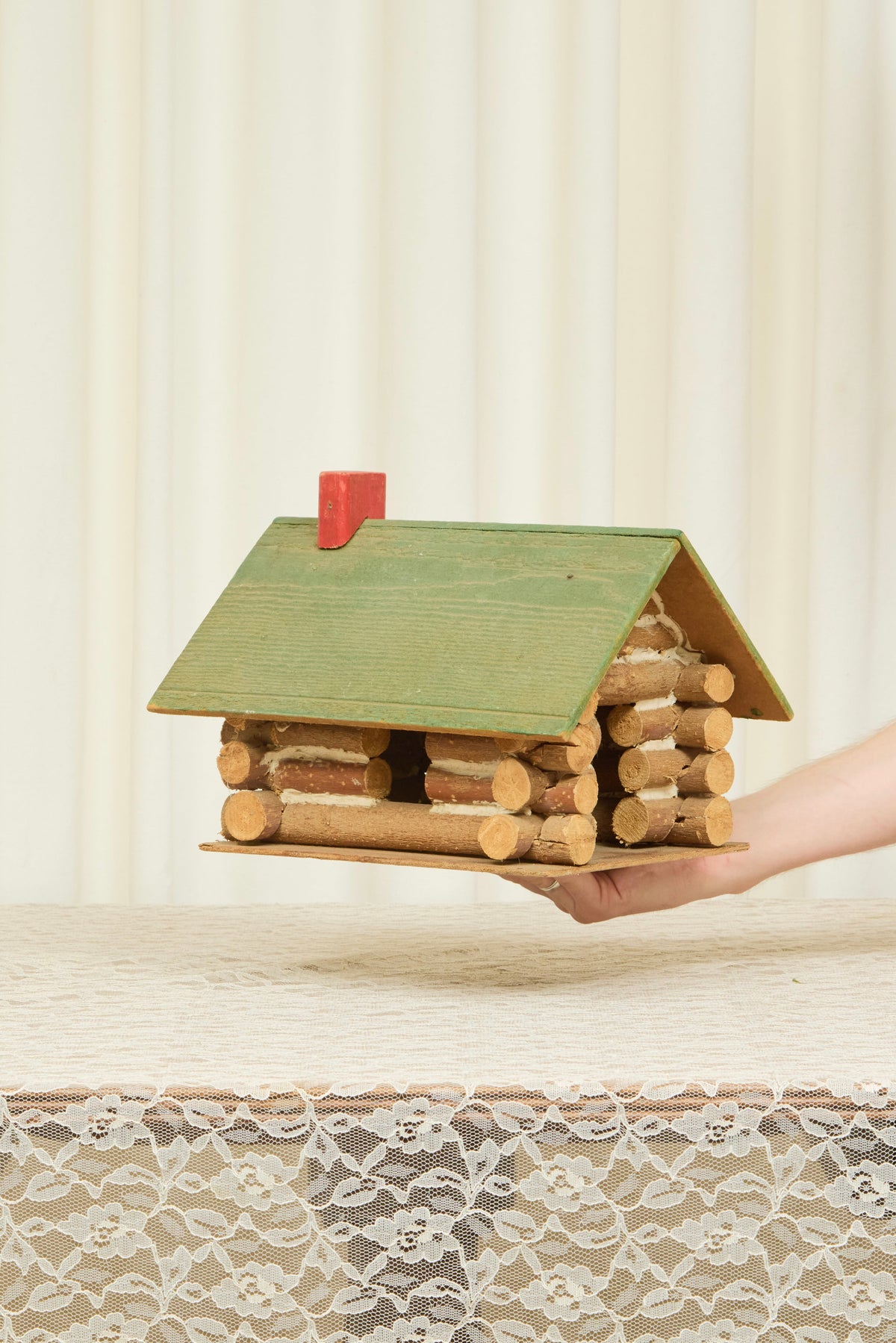 Vintage Log House Cabin Model