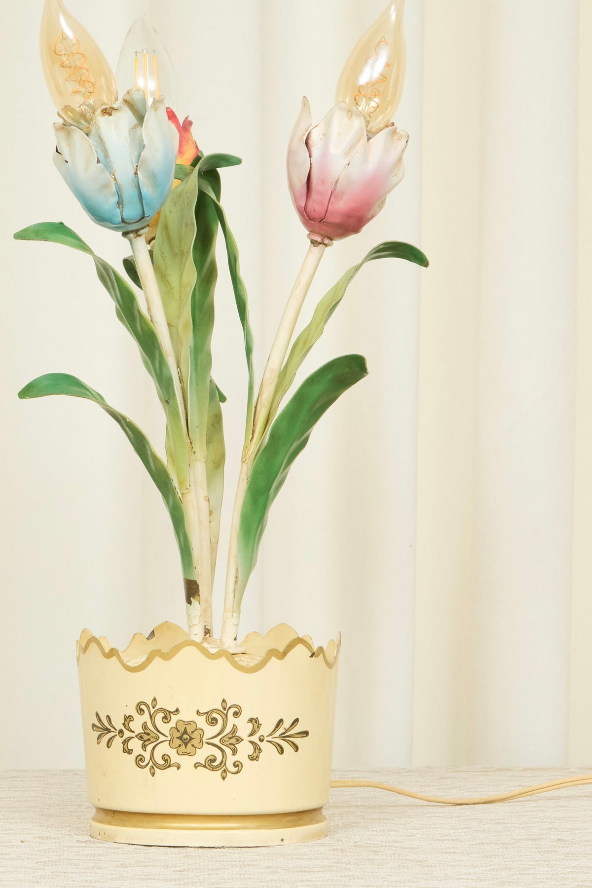 Vintage Metal Tulip Lamp