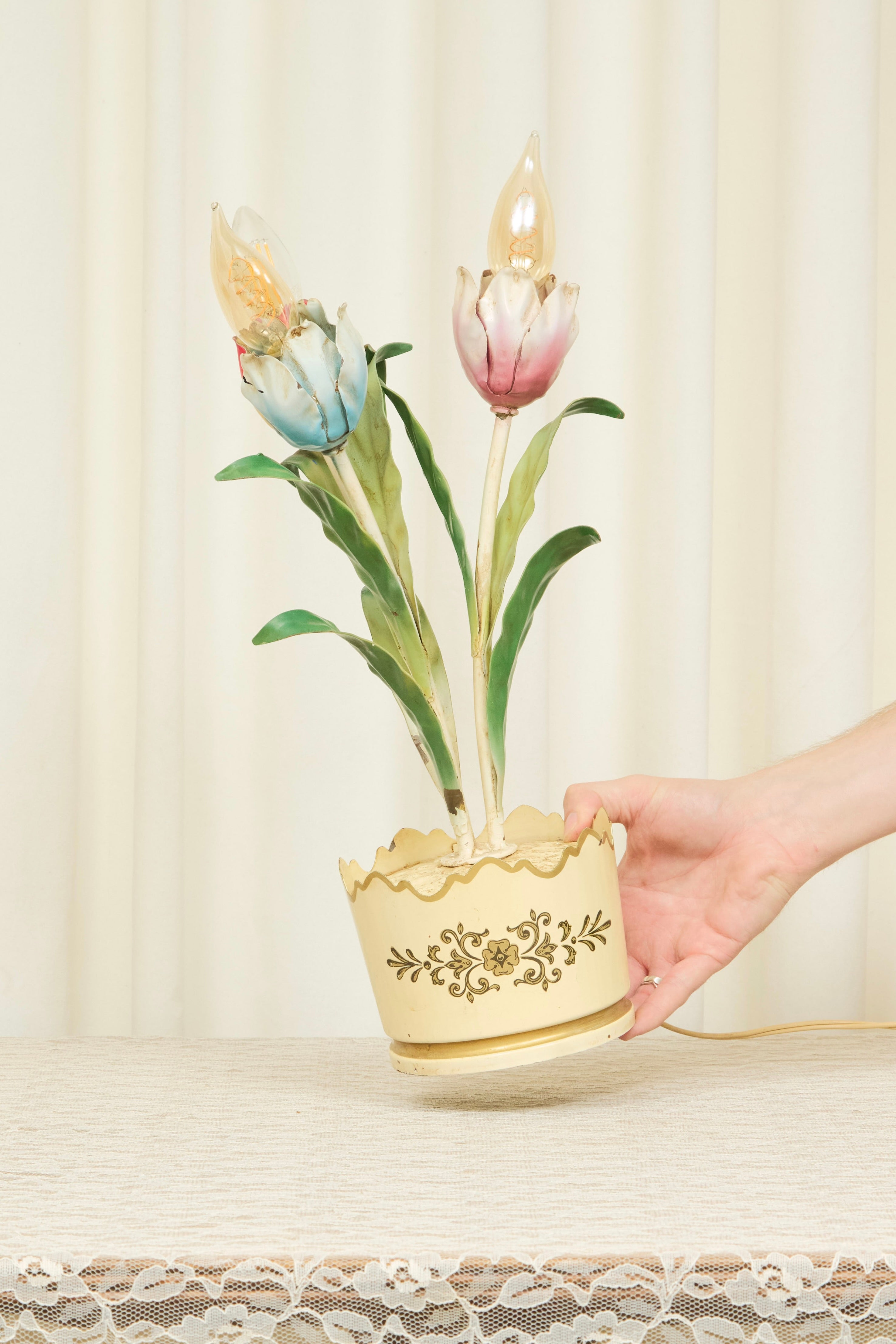 Vintage Metal Tulip Lamp