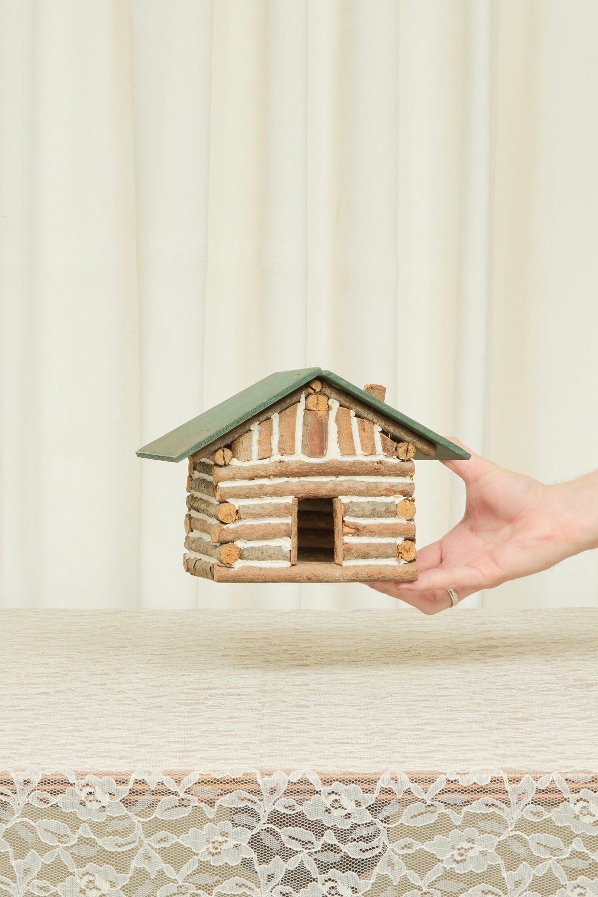 Vintage Mini Log Cabin