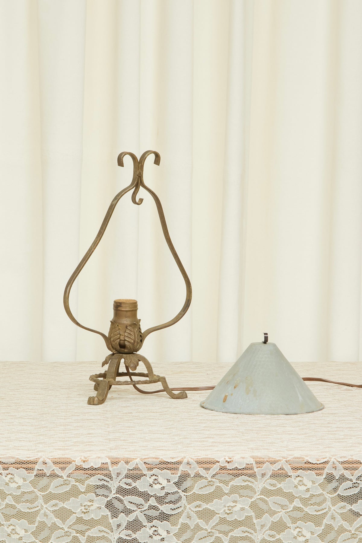 Vintage Arts & Crafts Lamp (1920s)
