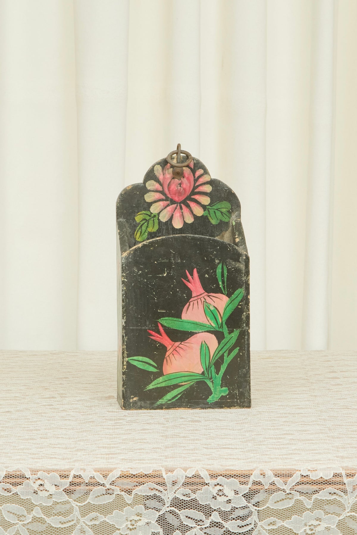 Vintage Hand Painted Onion Box