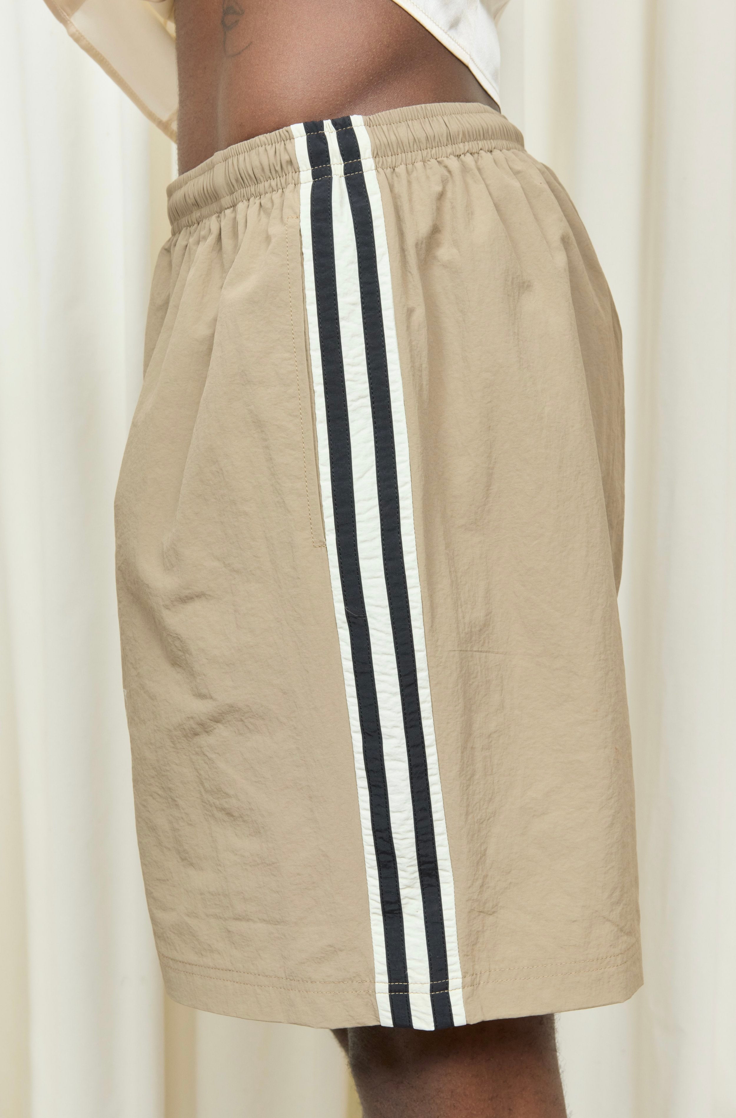 Wilbur Stripe Windbreaker Short