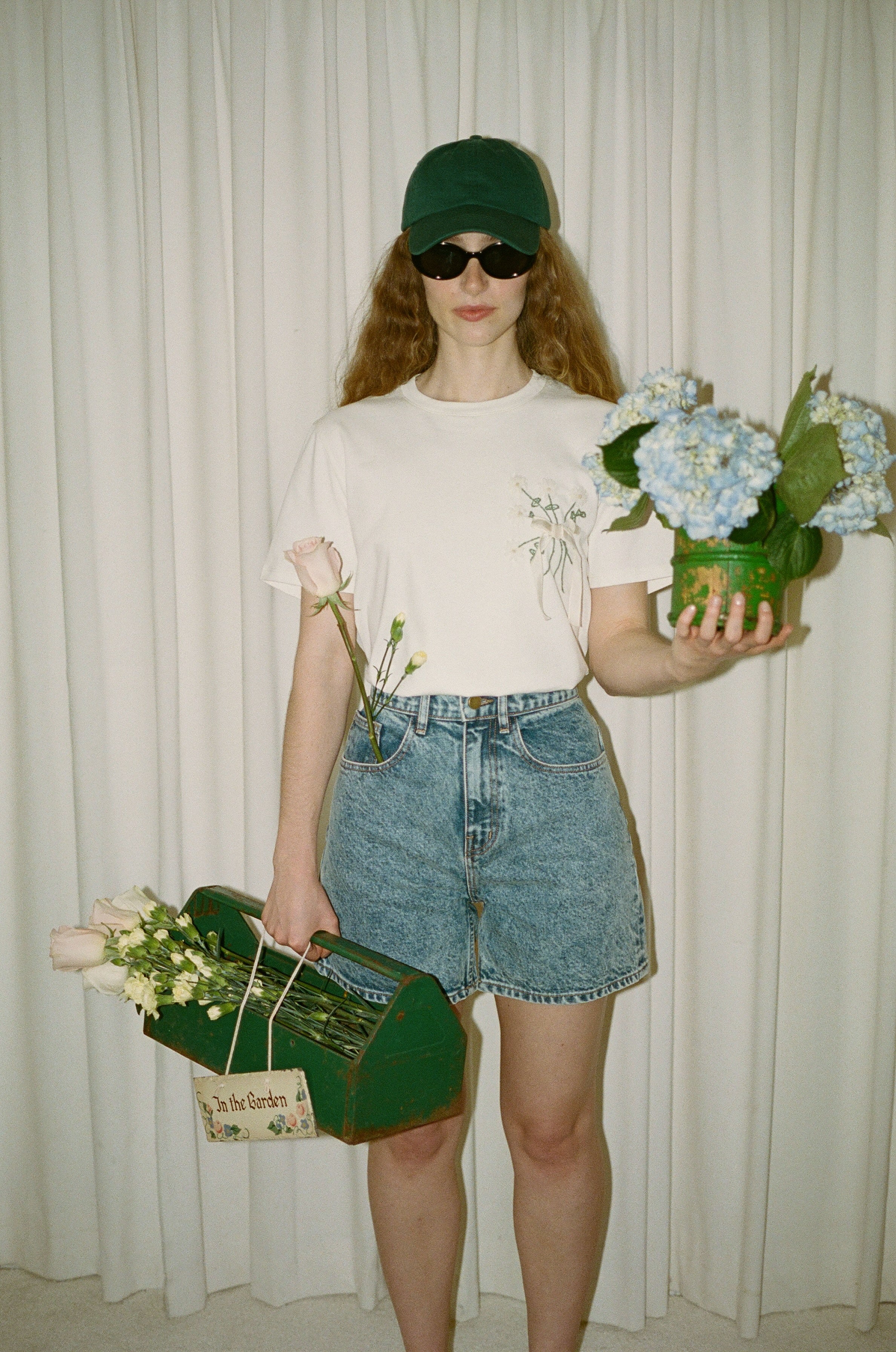 Arnold Daisy Bouquet Tee
