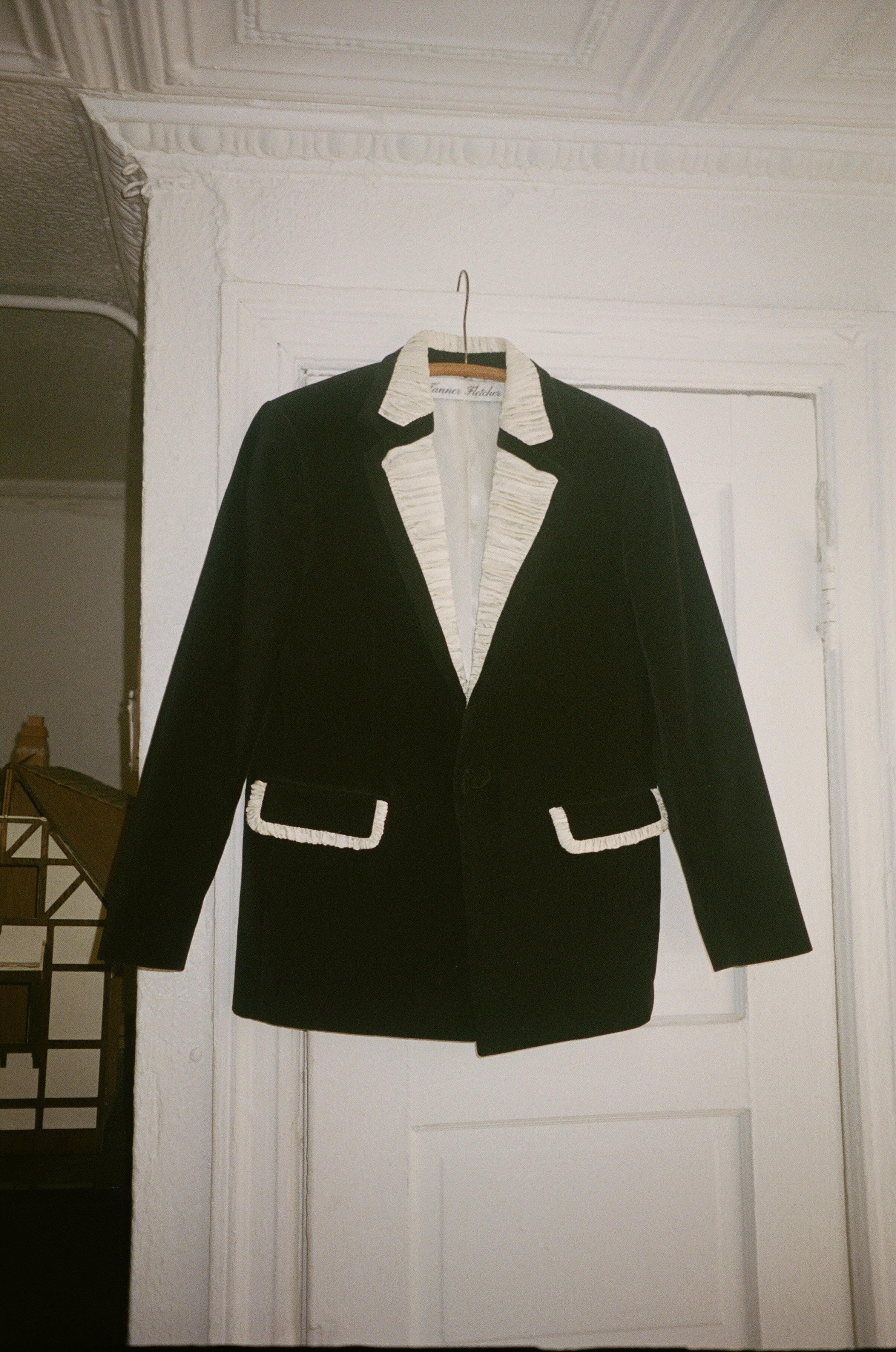 Norman Ruched Lapel Velvet Blazer