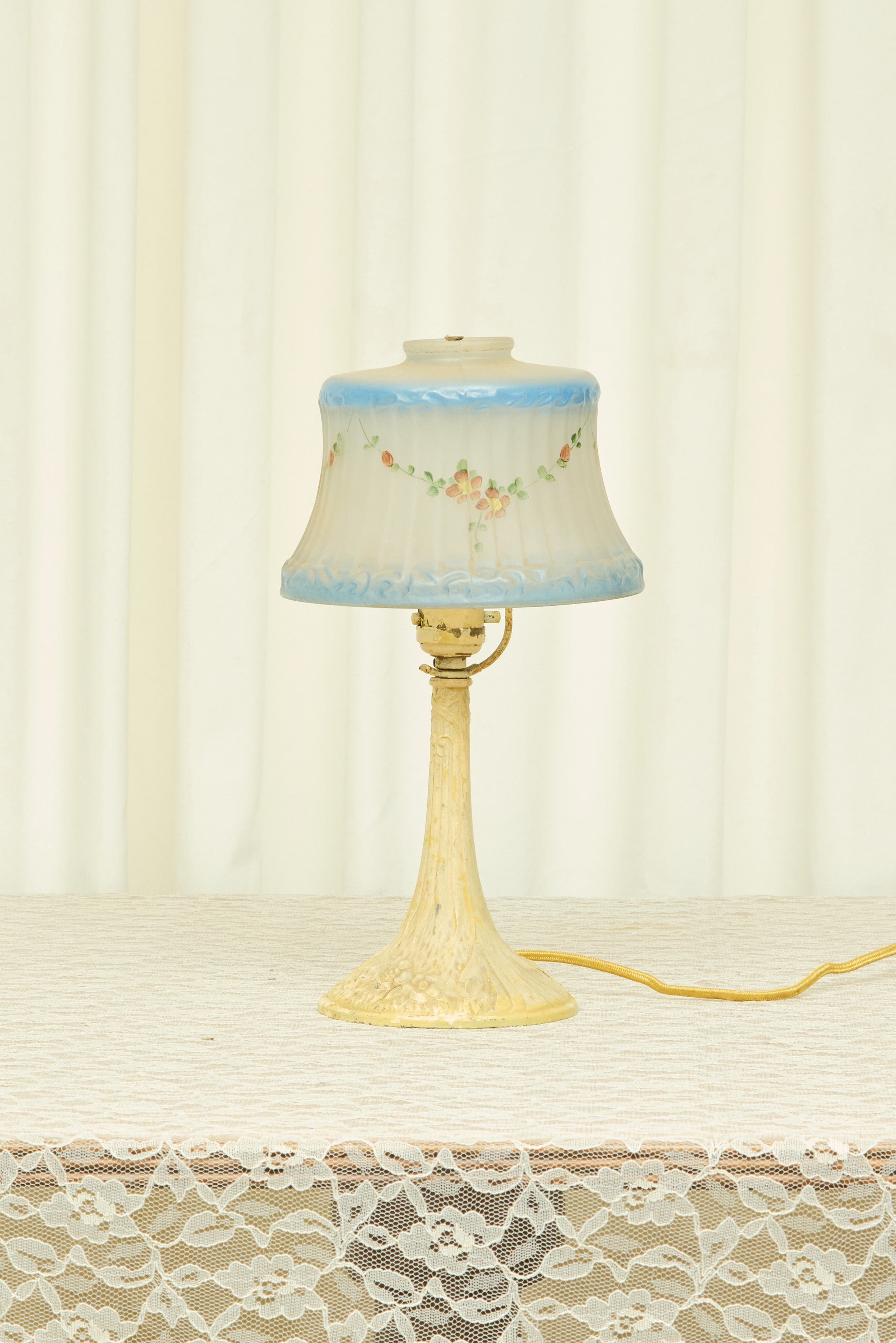 Vintage Art Deco Floral Lamp