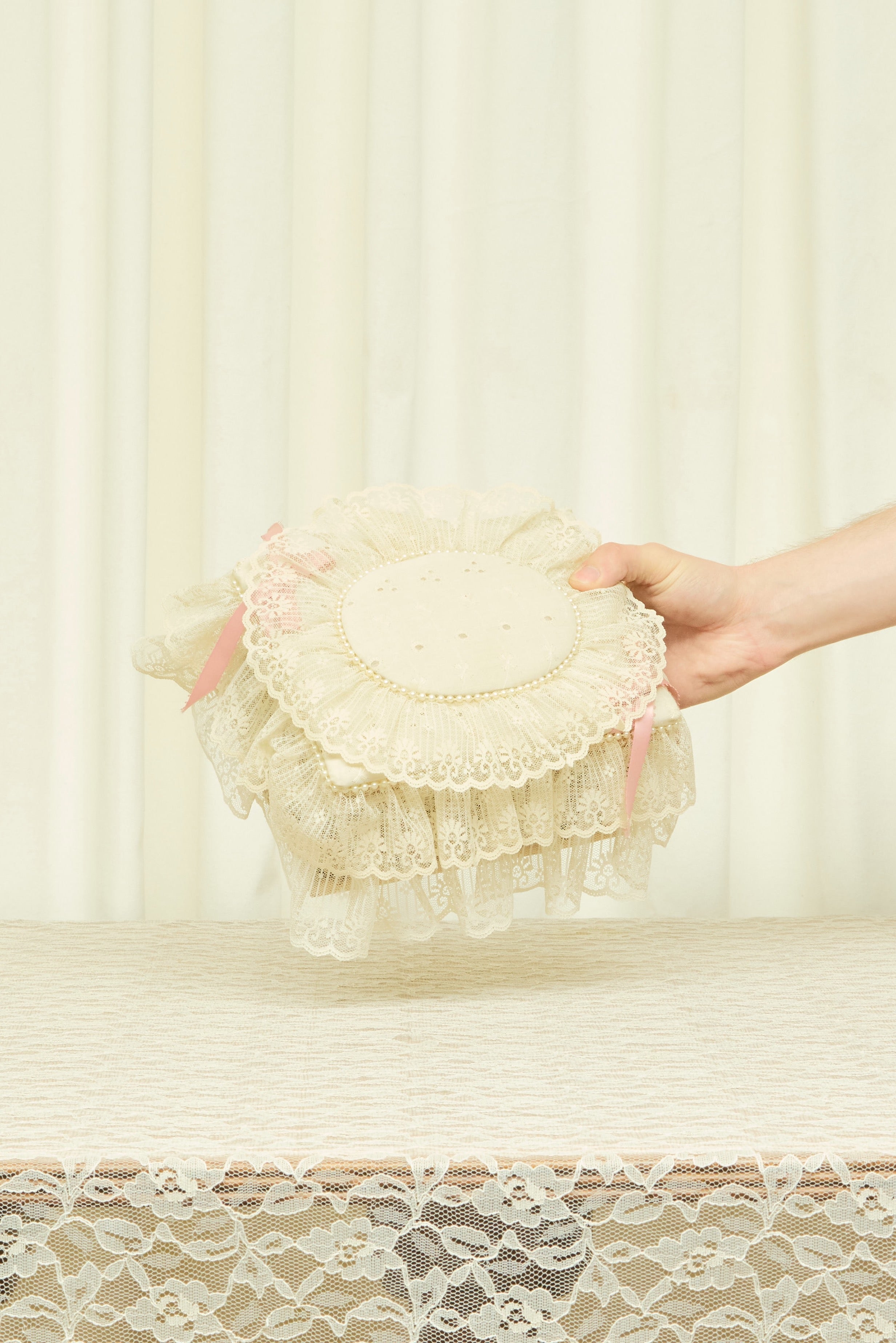 Vintage Lace Ruffled Box