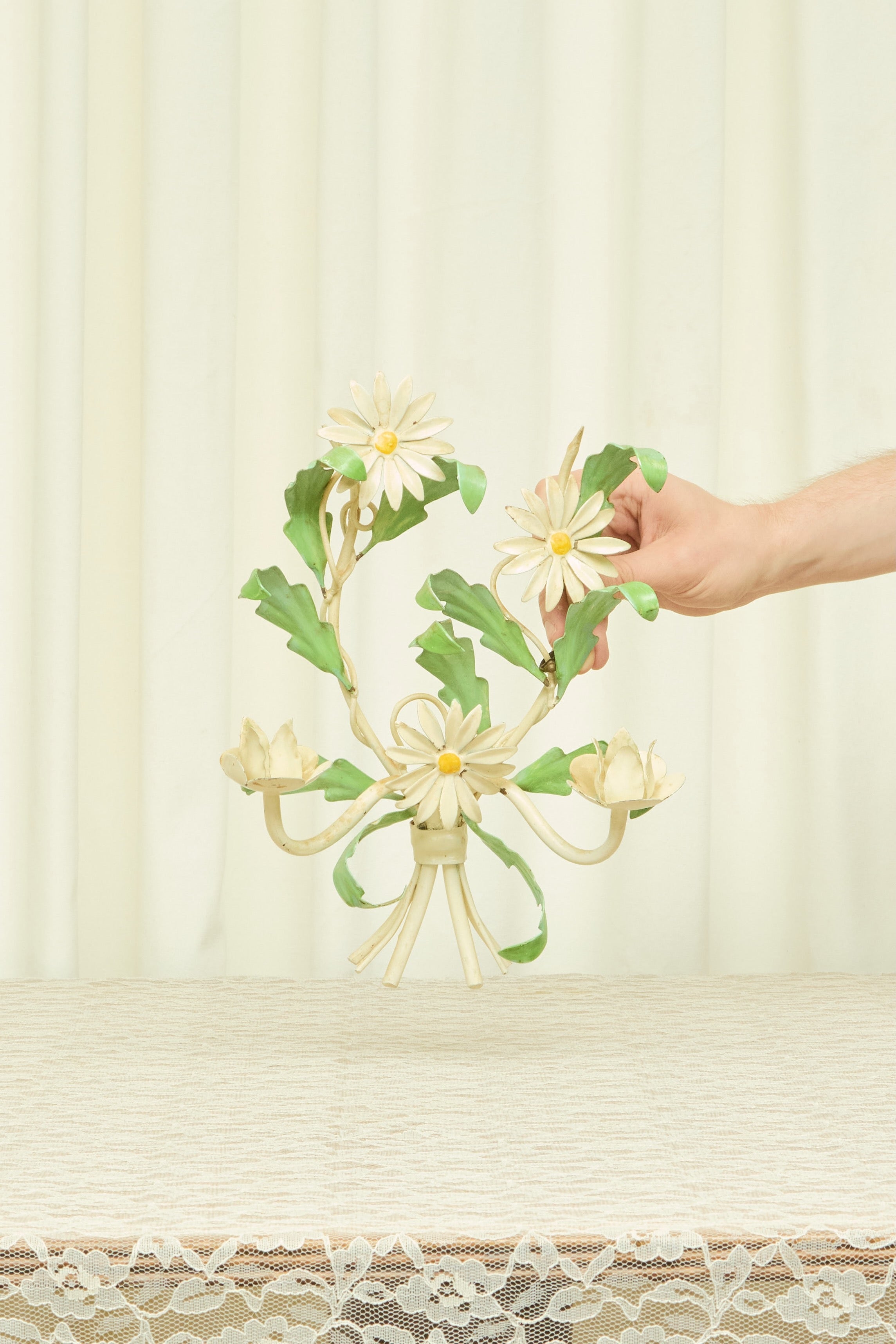 Vintage Metal Daisy Wall Sconce