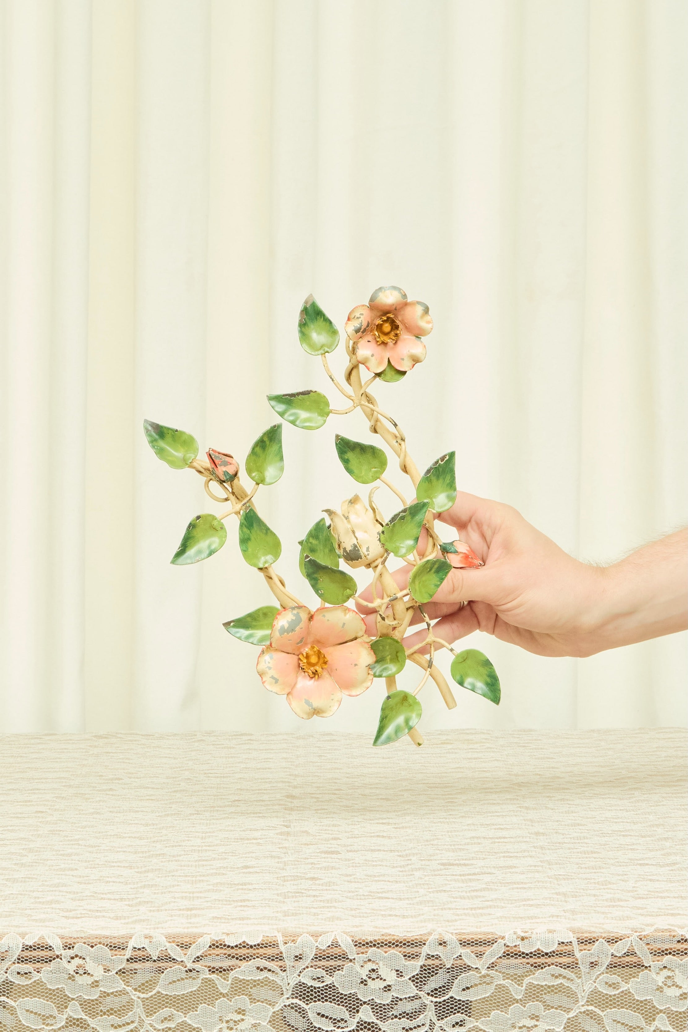 Vintage Metal Flower Wall Sconce