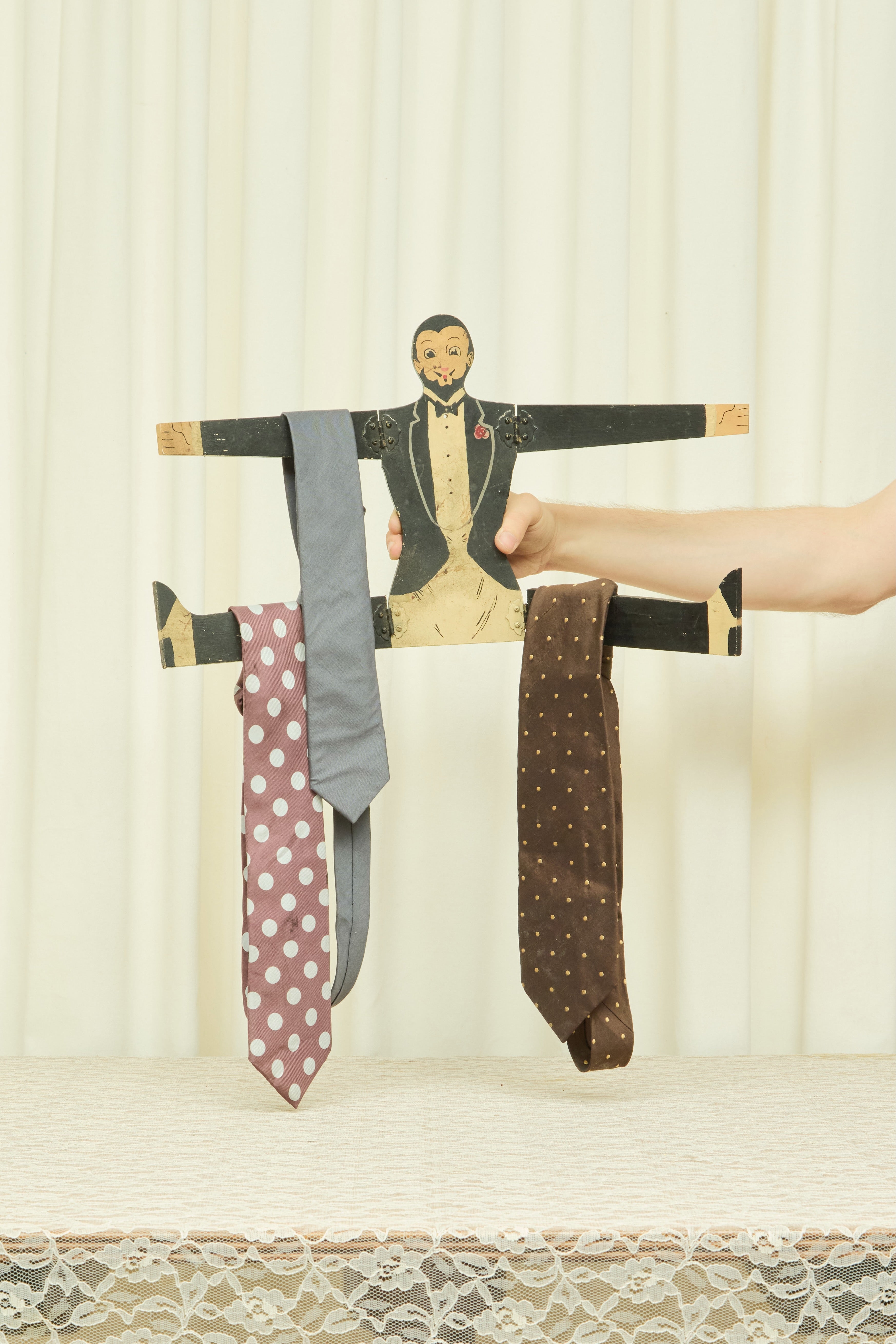 Vintage Tuxedo Man Tie Holder